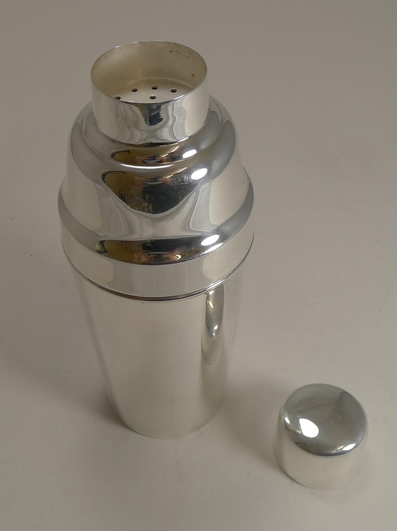 Art Deco English Silver Plate Cocktail Shaker by Mappin and Webb, circa 1930 1