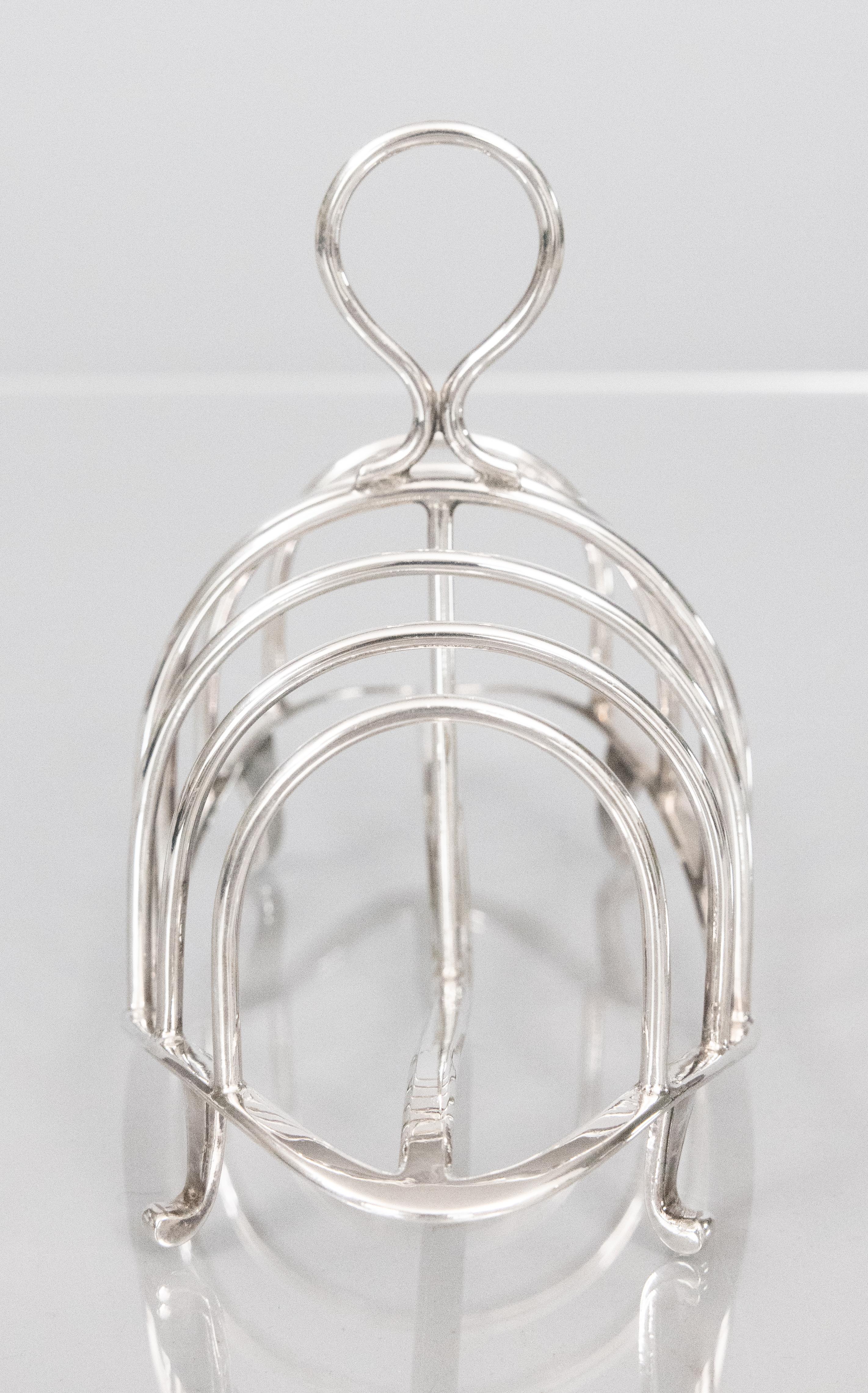Placcato argento Portapane in argento Art Deco inglese in vendita