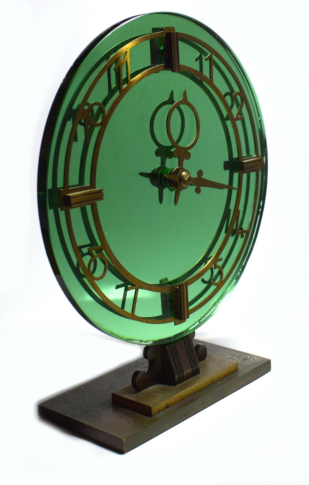 Art Deco English Smiths Green Mirrored Clock In Good Condition In Devon, England