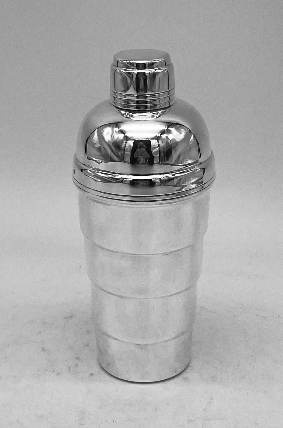 Art Deco English Sterling Silver Cocktail Shaker For Sale at 1stDibs