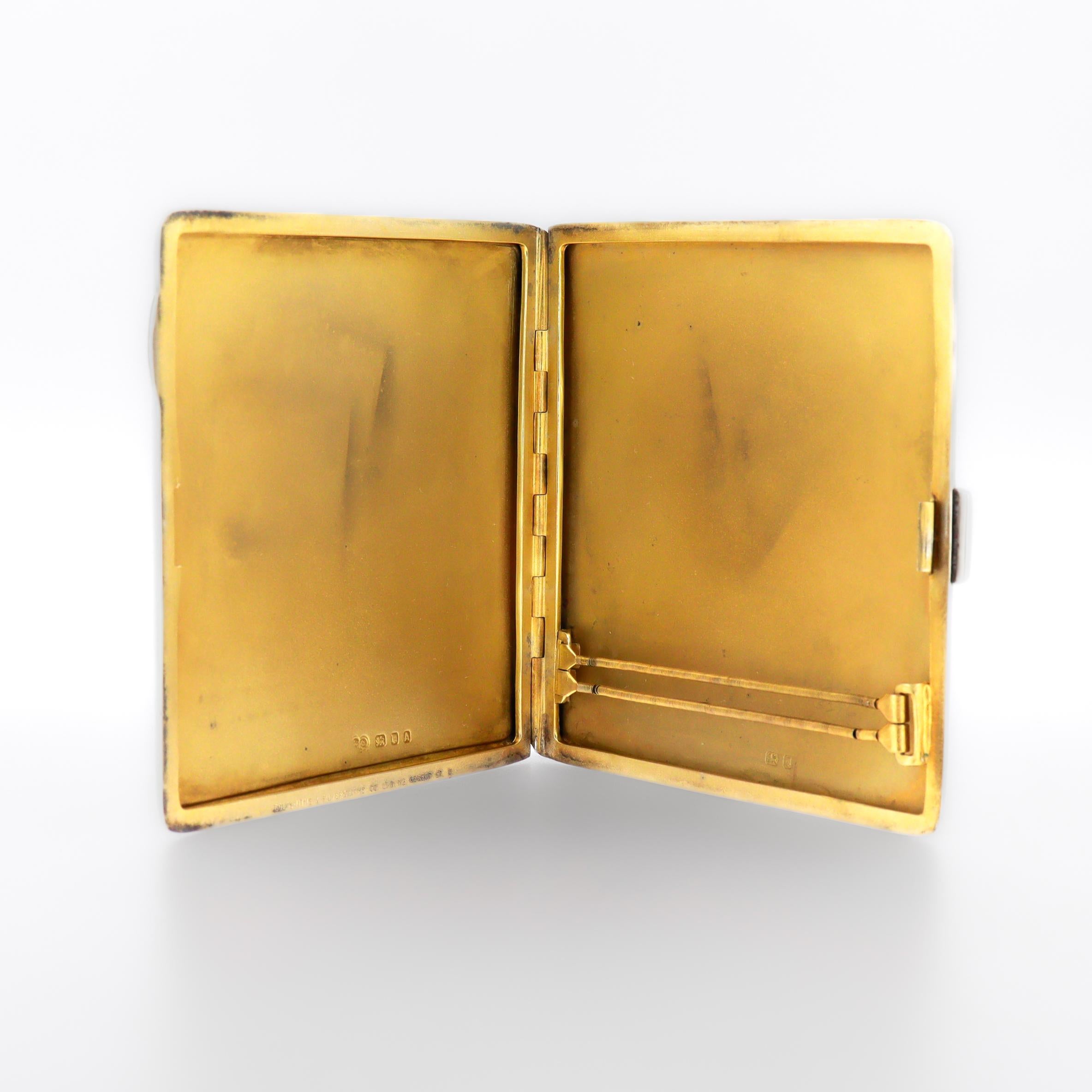 Etui à cigarettes Art Déco anglais en argent sterling et émail guilloché, 1936 en vente 10