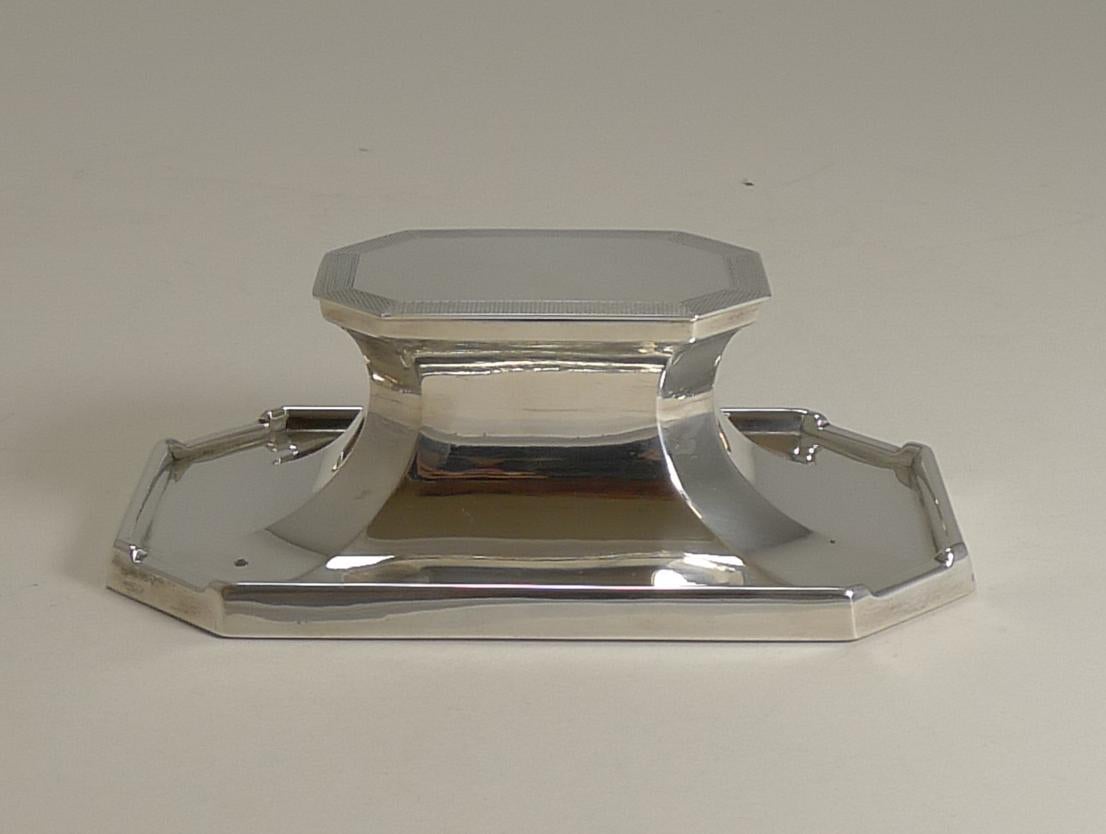 Art Deco English Sterling Silver Inkwell by Deakin and Francis, 1933 4