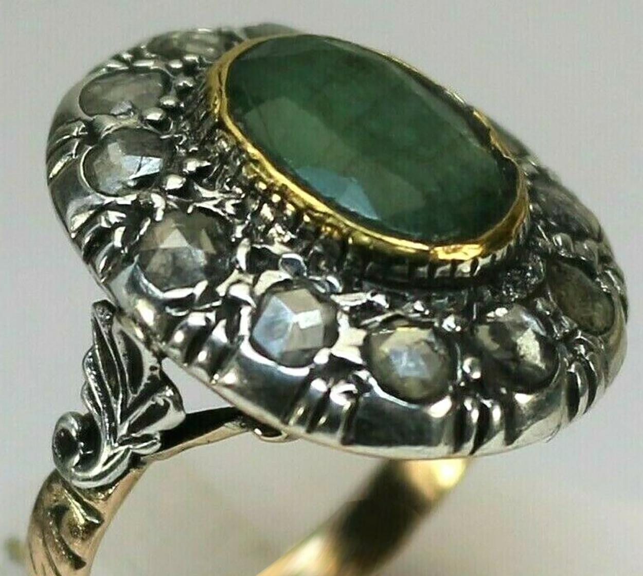 Art Deco Entourage 585 Gold & Silber, Smaragd und Diamant Rosen Ring im Angebot 4