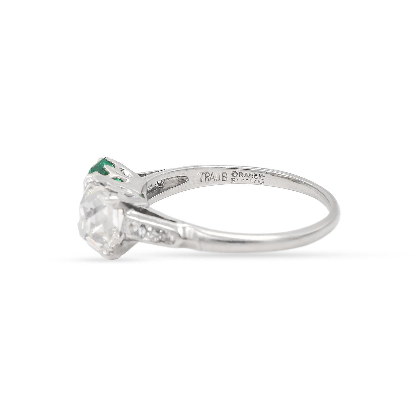 Art Deco Ära 1,51 Karat Diamant im französischen Schliff & 1,02 Karat Smaragd Toi et Moi Ring (Art déco) im Angebot