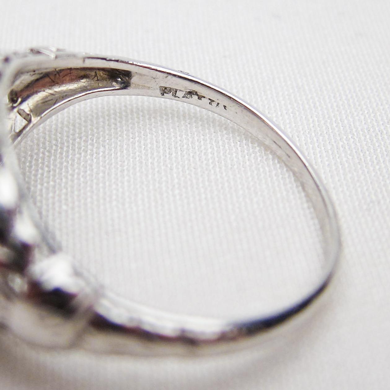 Art Deco Era 1.74 Ct Transitional-Cut Diamond Platinum Filigree Engagement Ring For Sale 3