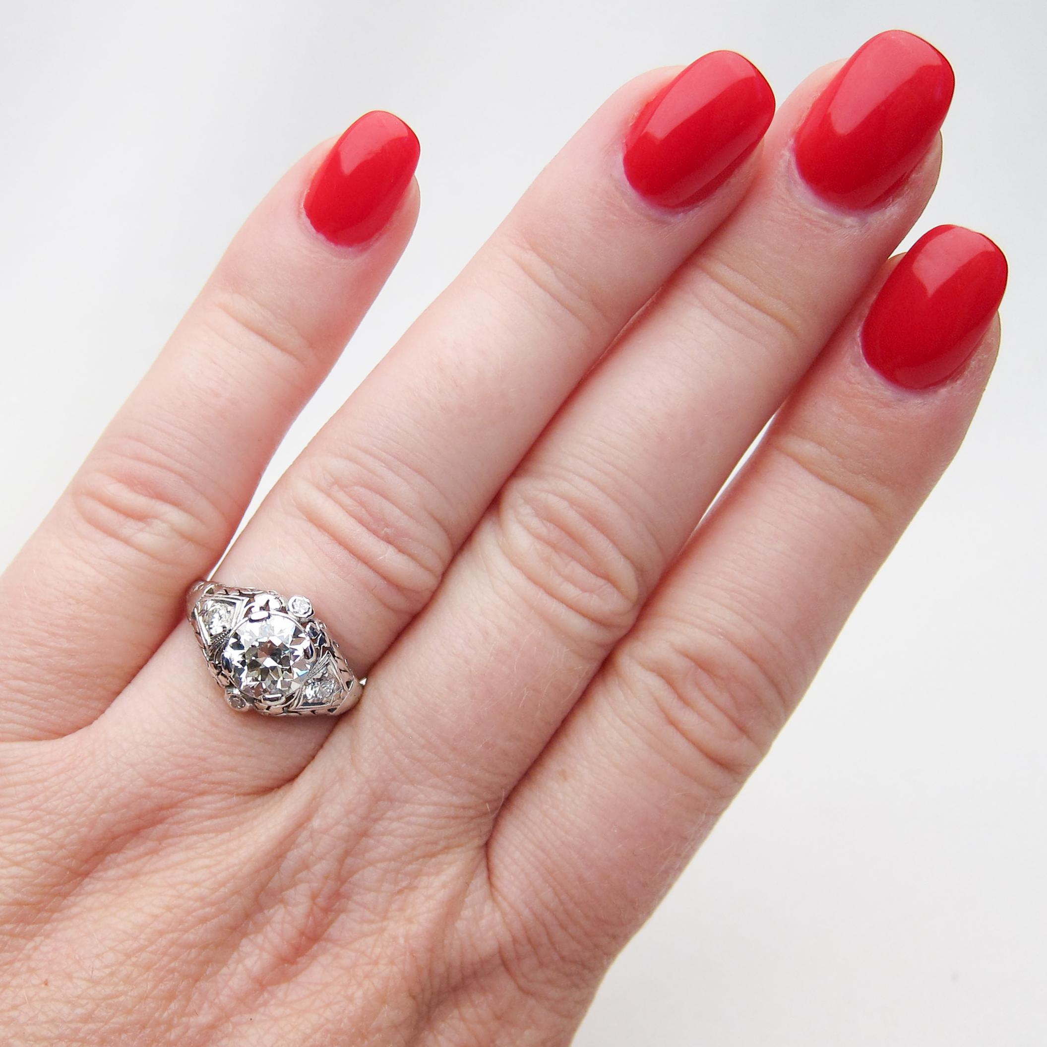 Art Deco Era 1.74 Ct Transitional-Cut Diamond Platinum Filigree Engagement Ring For Sale 4