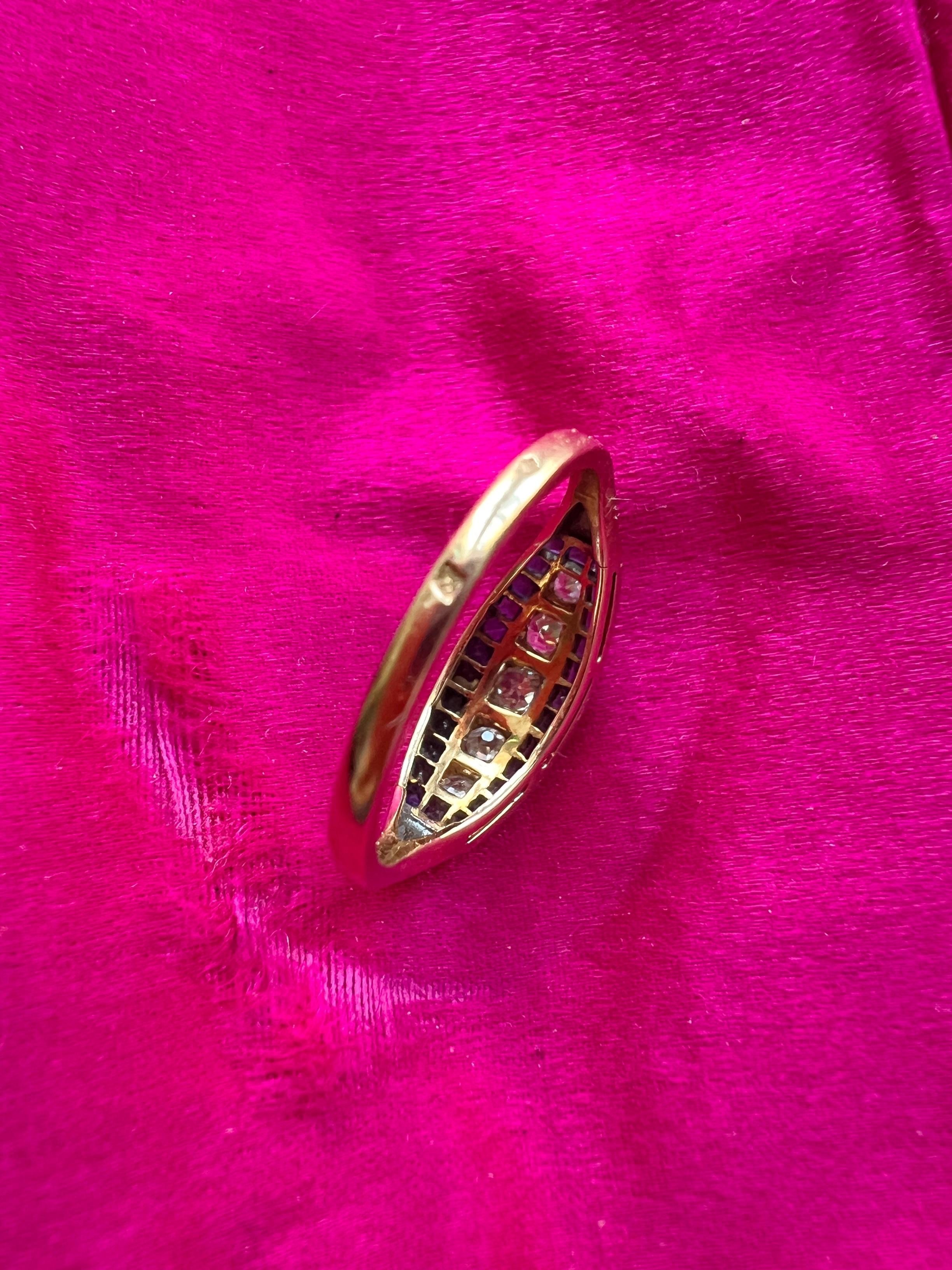 Art Deco Era 18K Gold Blue Sapphire Diamond Ring For Sale 1