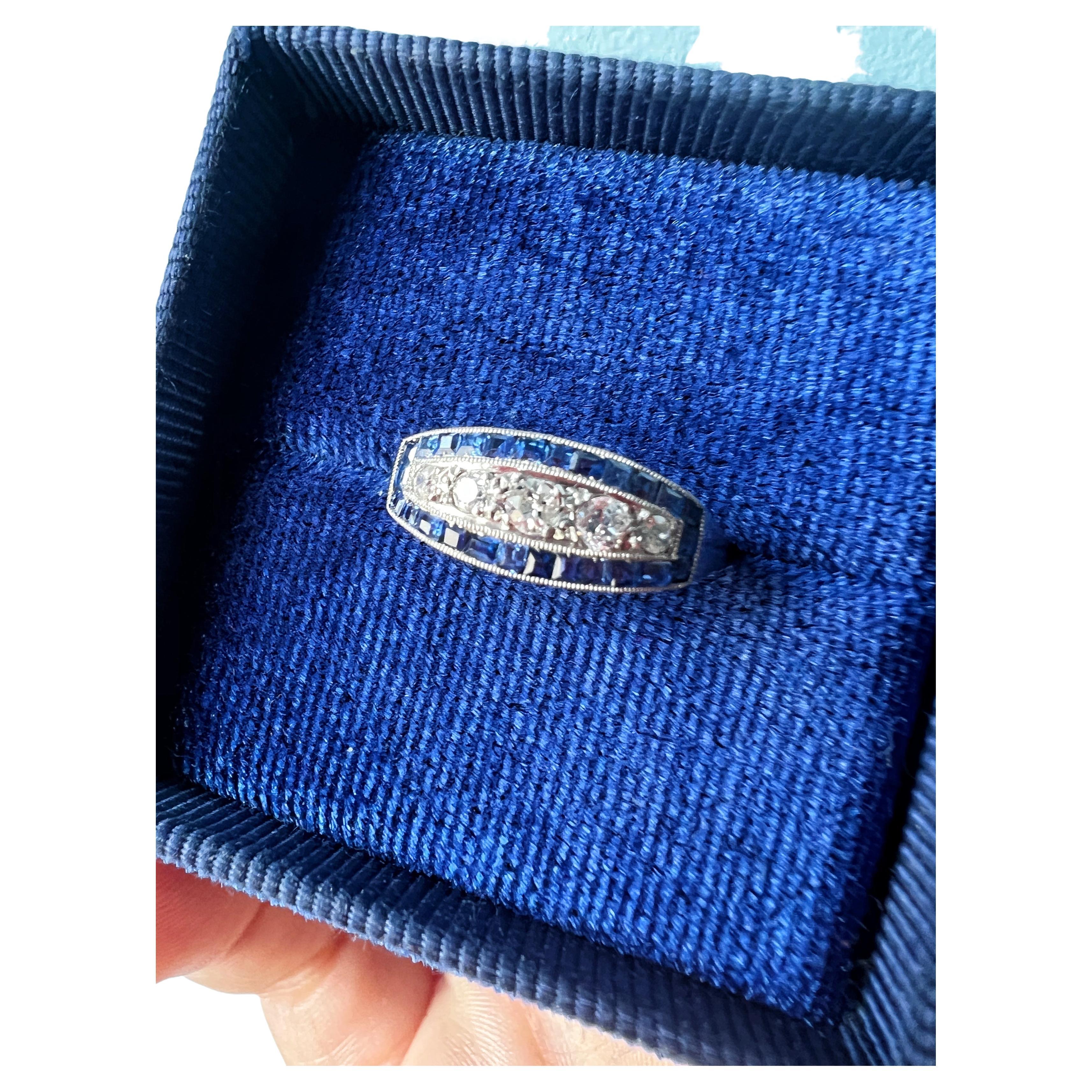 Art Deco Era 18K Gold Blue Sapphire Diamond Ring For Sale