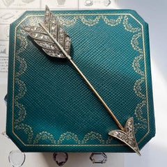 Art Deco era 18K gold diamond arrow jabot pin brooch
