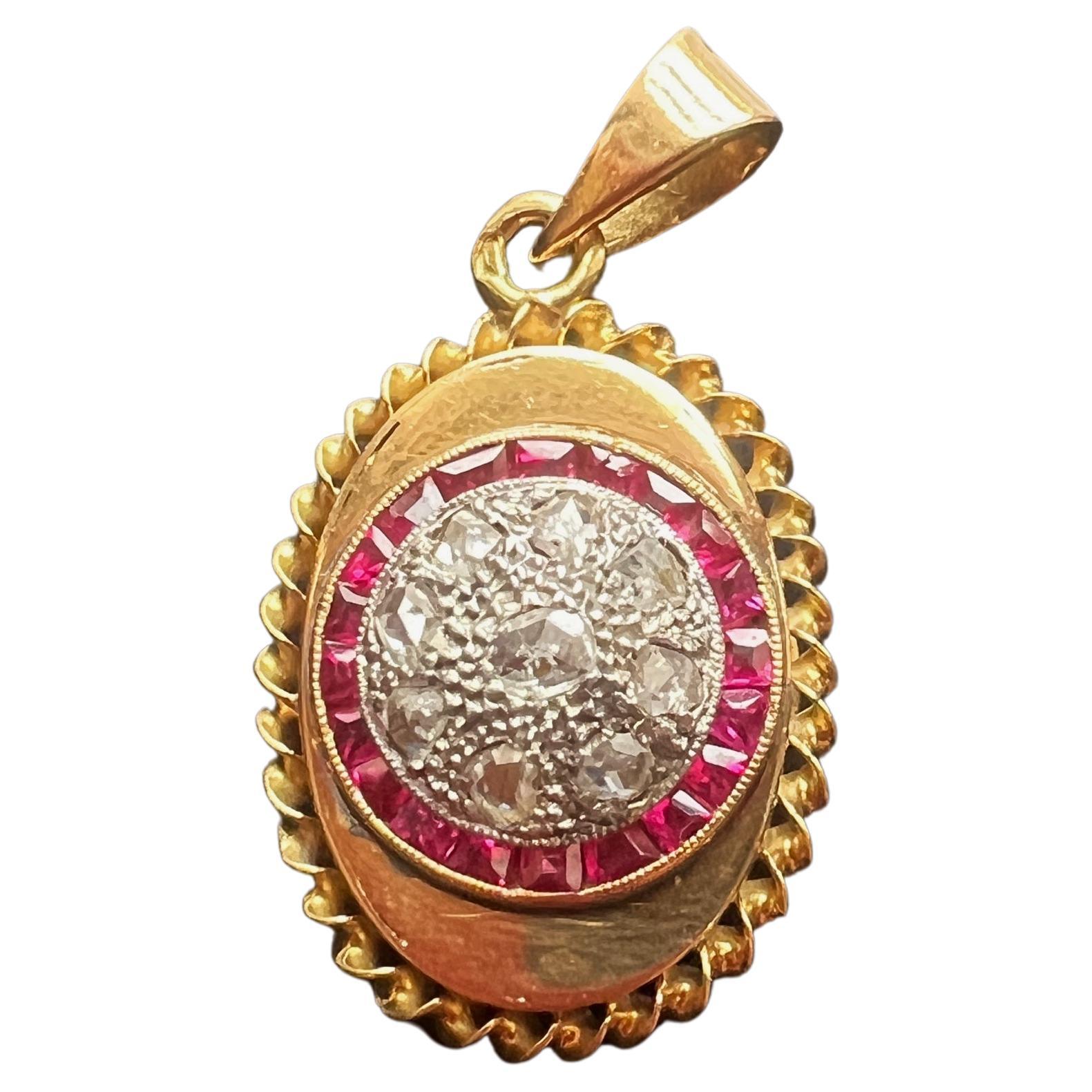 Pendentif médaillon en or 18K diamant rubis de l'époque Art Déco