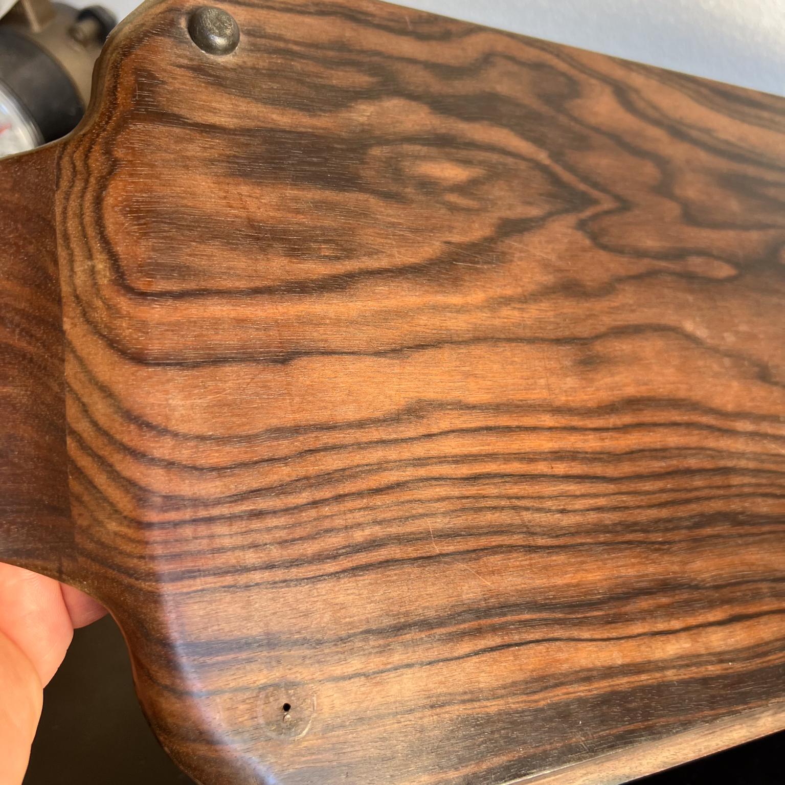Vassoio da portata Art Deco degli anni '40, pieno di legno esotico in vendita 3
