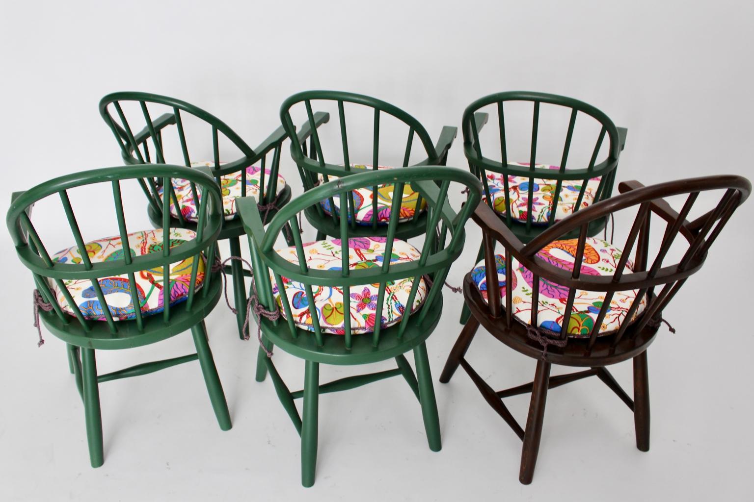 Art Deco Era Josef Frank Beech Vintage Windsor Chairs Vienna, circa 1925 For Sale 2