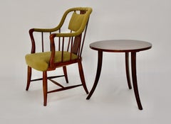 Josef Frank, tavolo da caffè e poltrona in noce d'epoca, c.C. 1930 Vienna