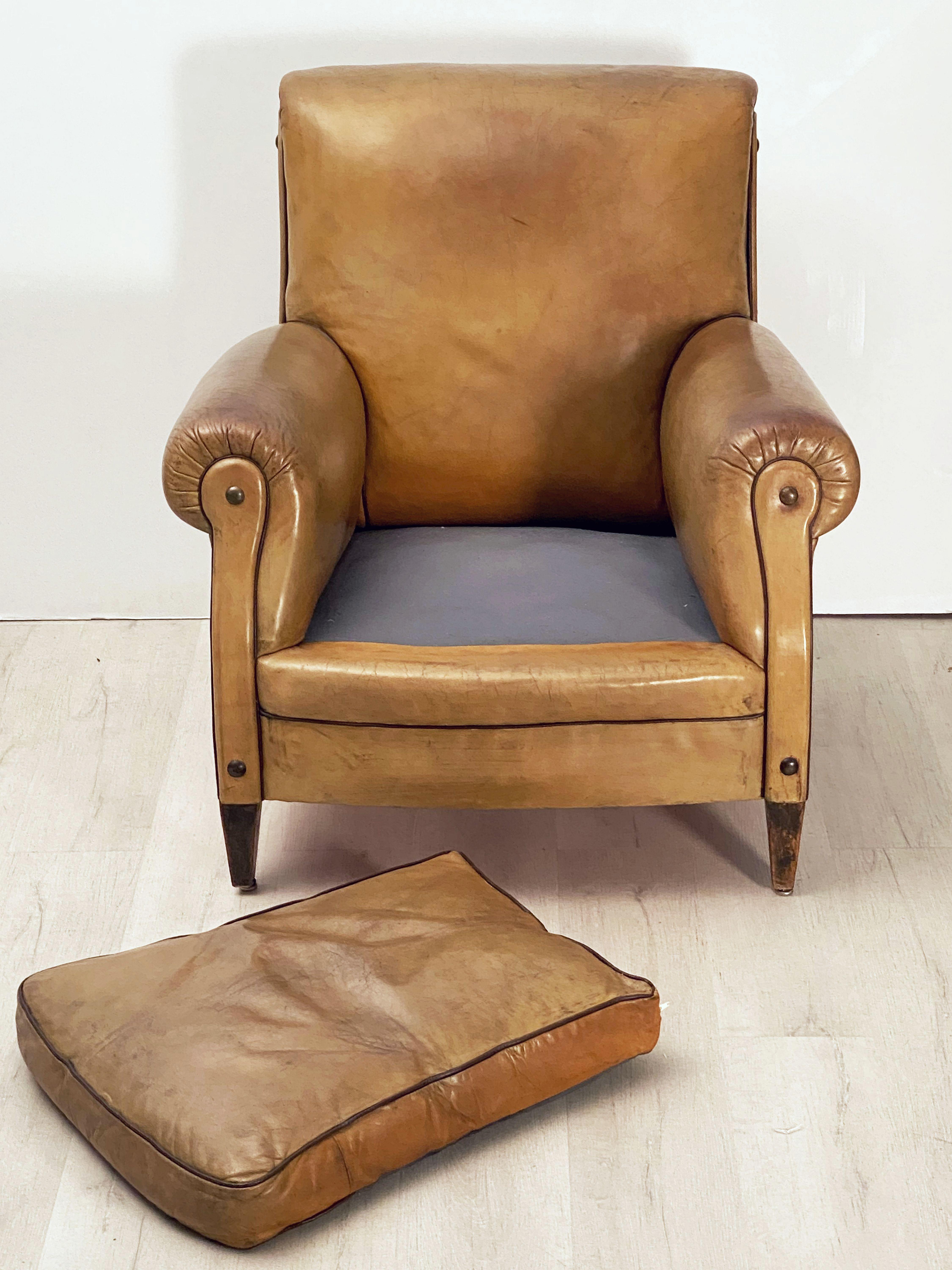 Vintage Dutch Leather Club or Lounge Chair from the Art Deco Era 13