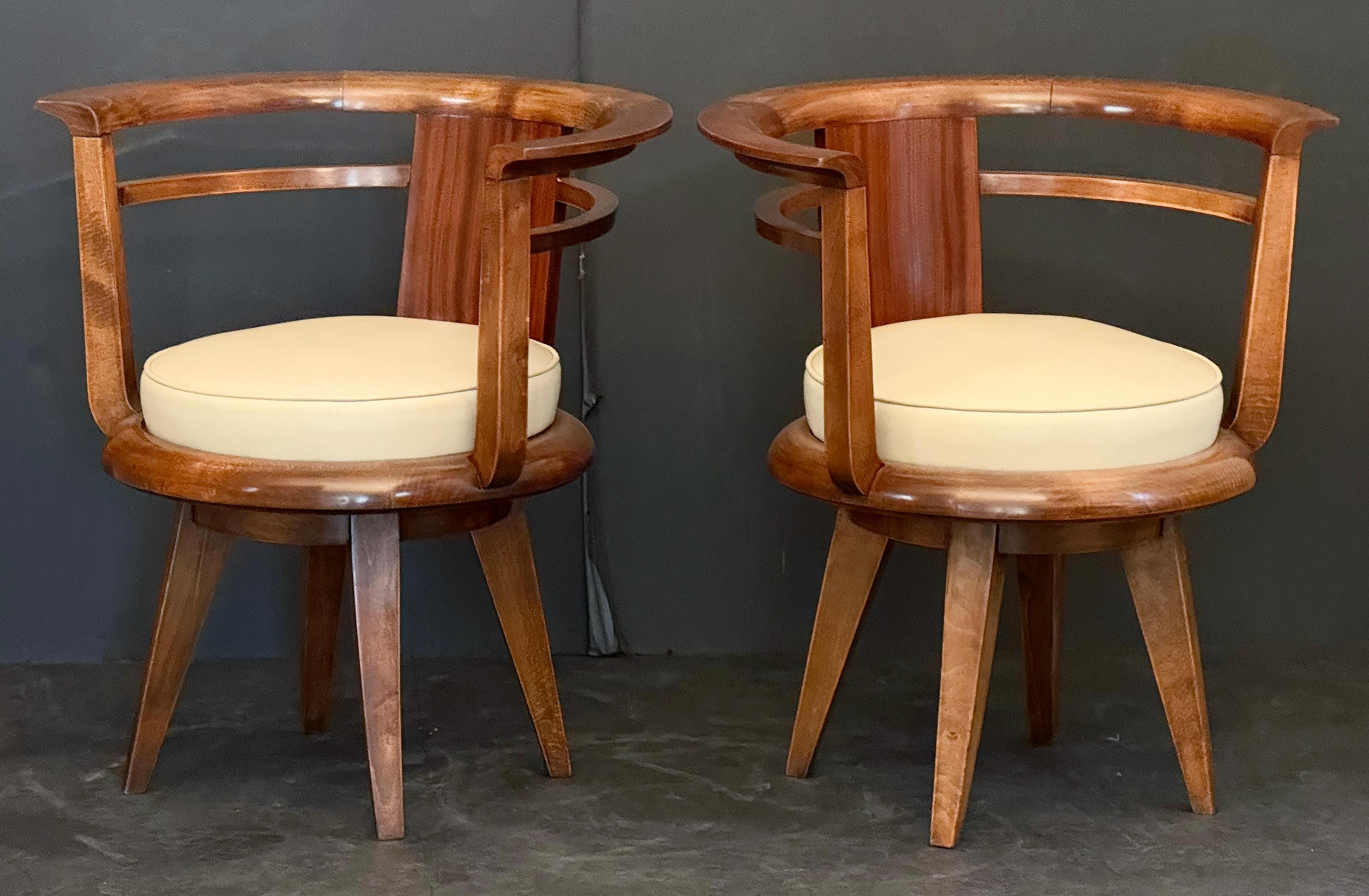 Sillones abiertos de la época Art Déco procedentes de Francia (Precio por unidad) en Bueno estado para la venta en Austin, TX