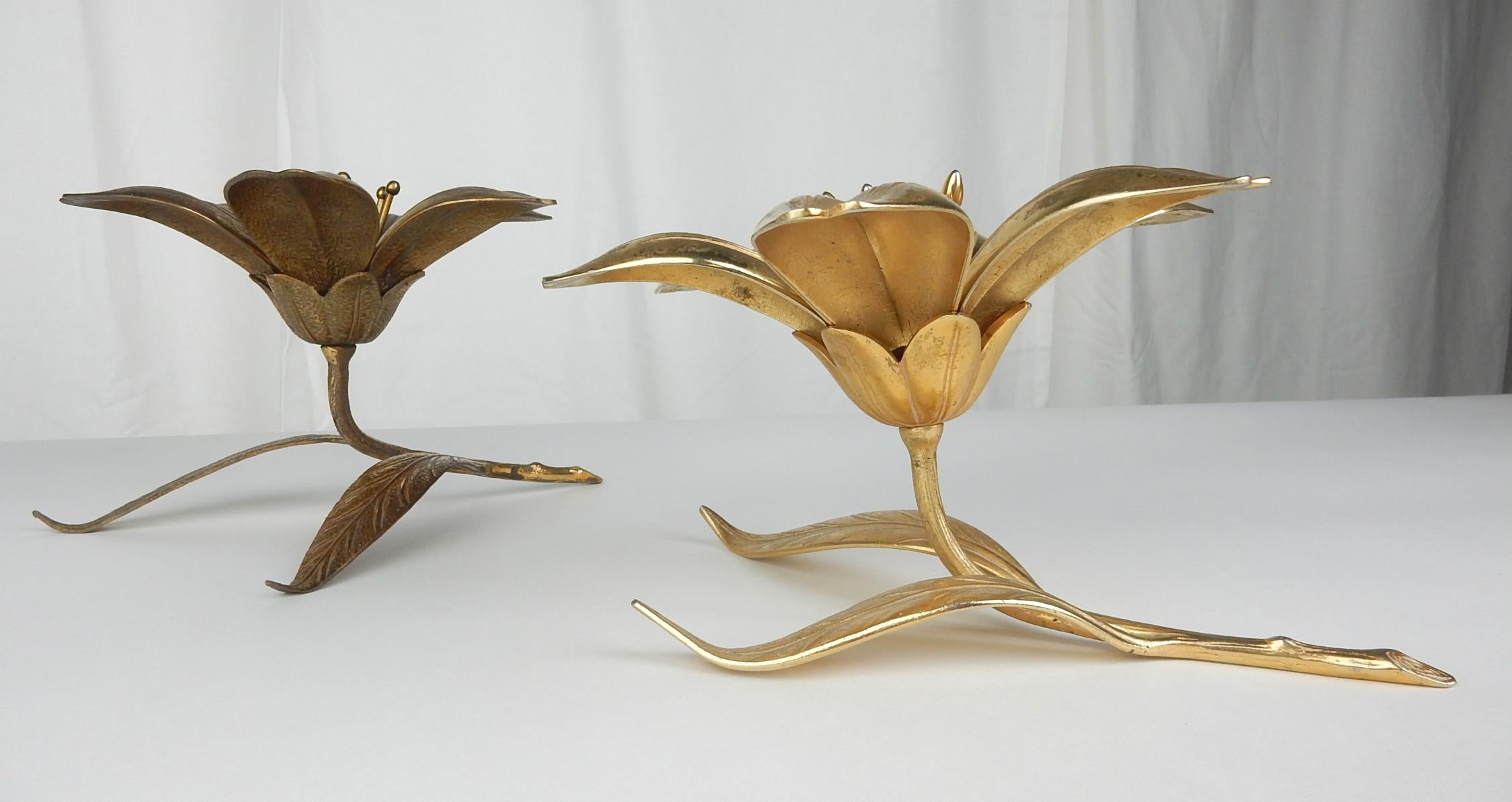 A lovely pair of Art Deco era organic floral sculpture smoking ash holders, one signed 
