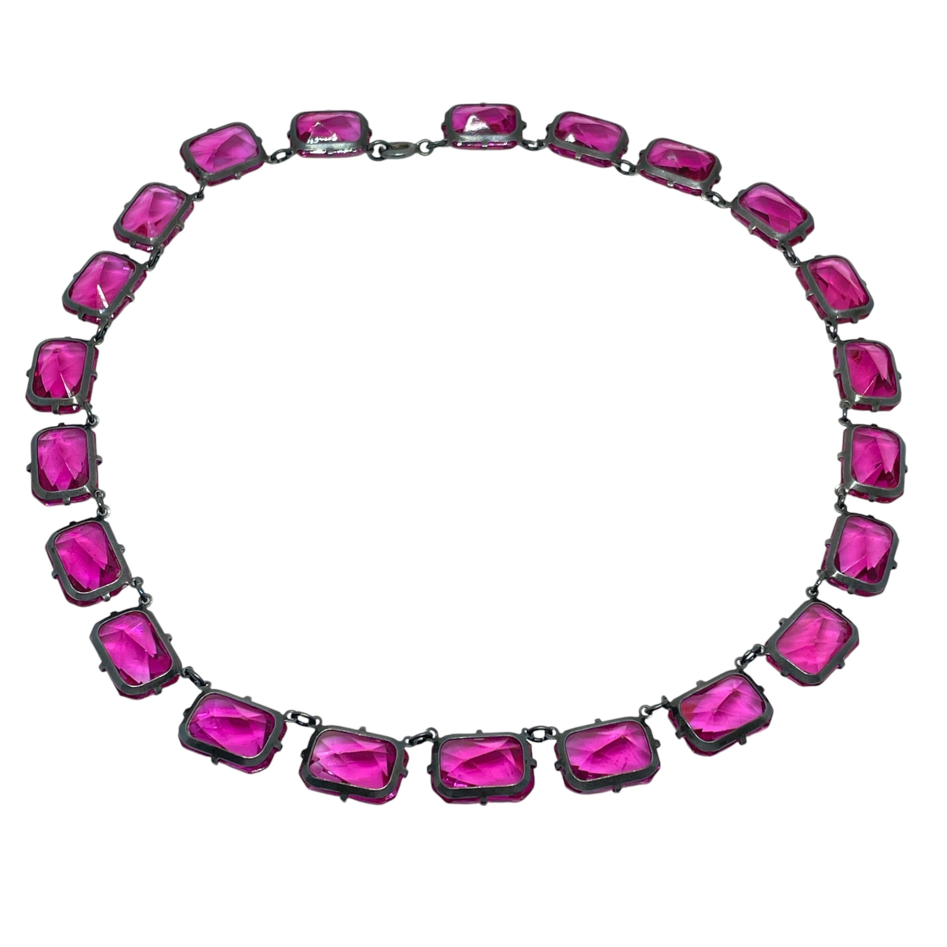 Art Déco Collana in argento 925 marcata ART DECO ERA RIVIERE, con rubino incastonato, in vetro rosa in vendita