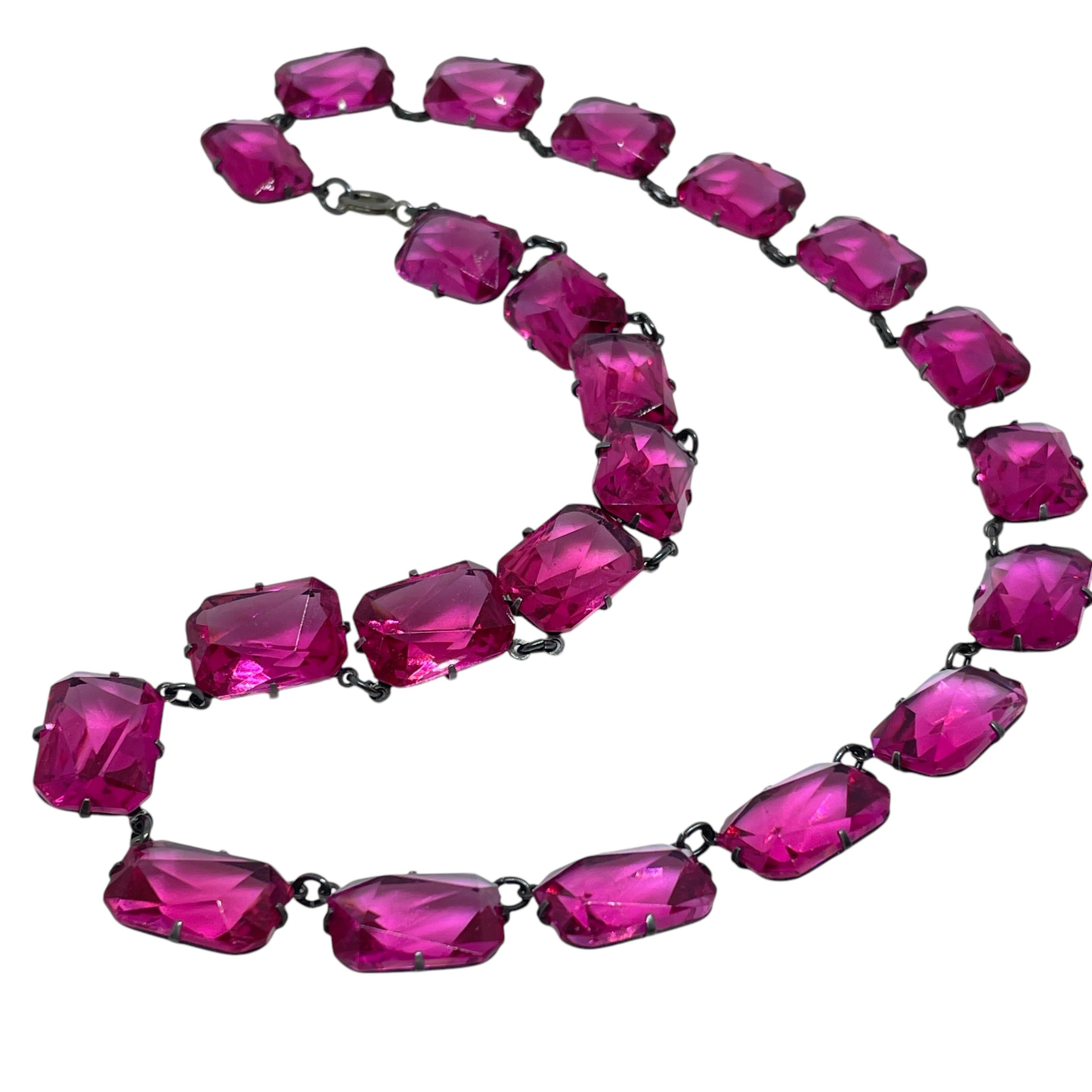 Donna Collana in argento 925 marcata ART DECO ERA RIVIERE, con rubino incastonato, in vetro rosa in vendita