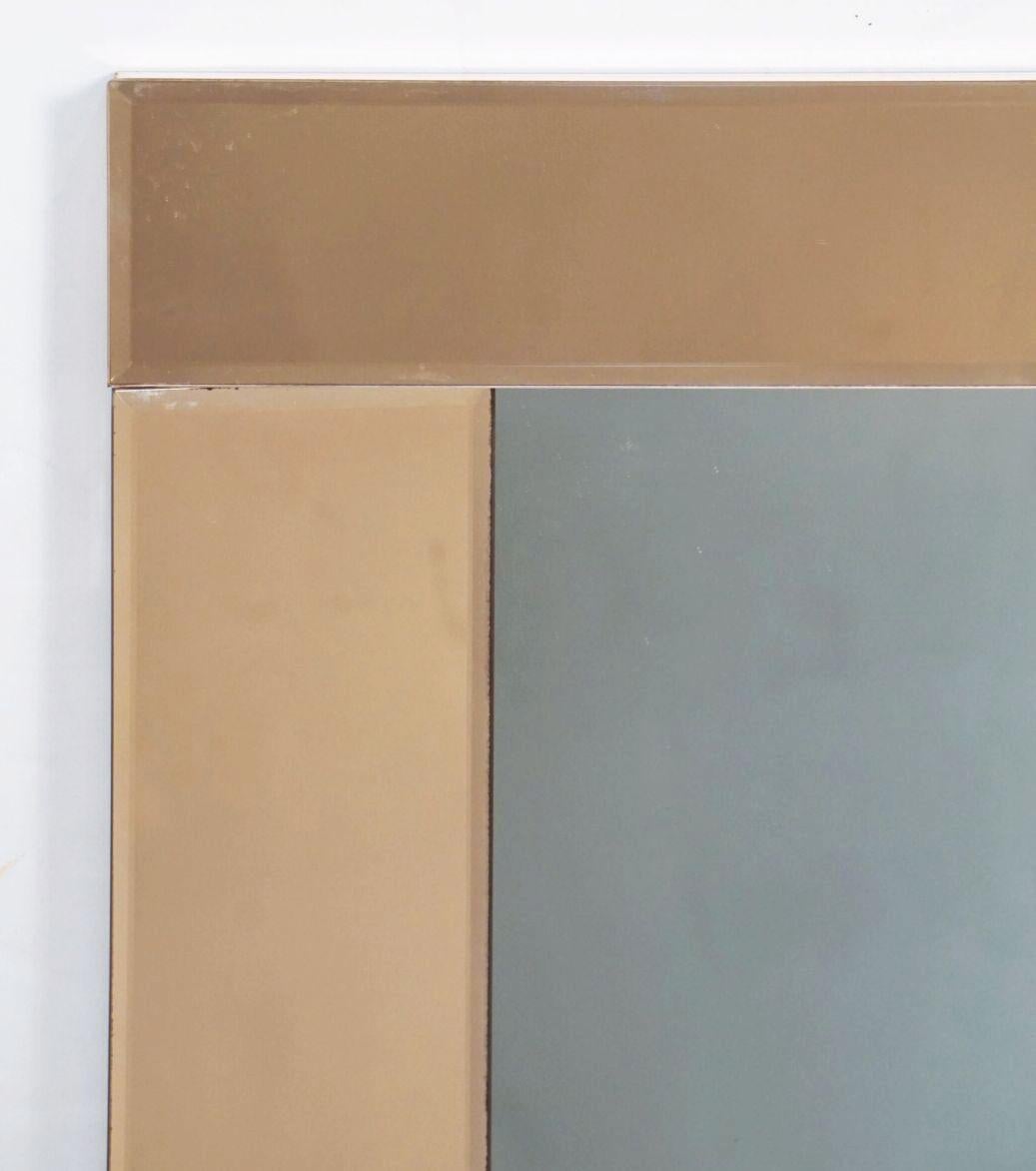 20th Century Art Deco Era Square Wall Mirror from England (H 20 1/4 x W 20 1/4) For Sale