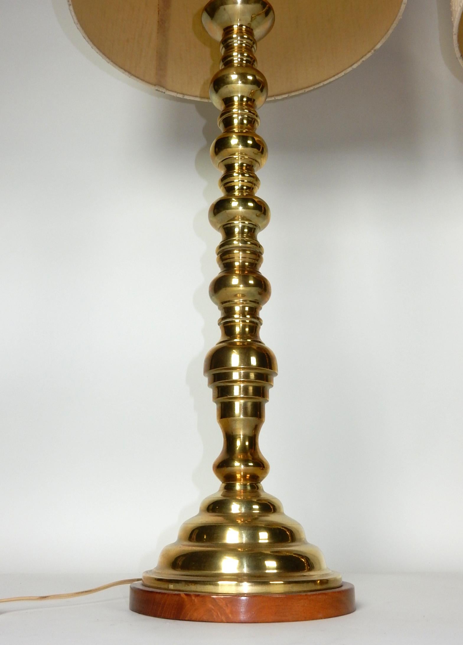 brass art deco lamp