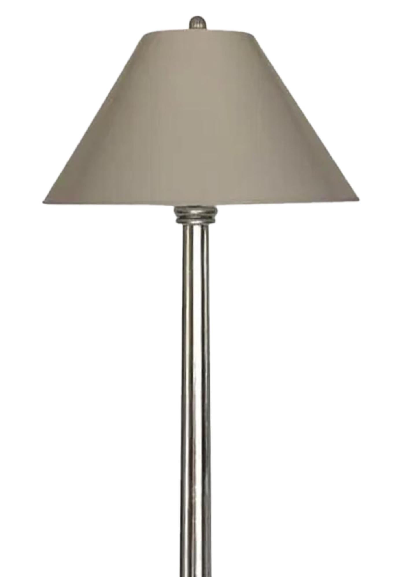 Art Déco Lampada da terra Art Deco Erika Brunson per Dessin Fournir in legno dorato a foglie d'argento in vendita