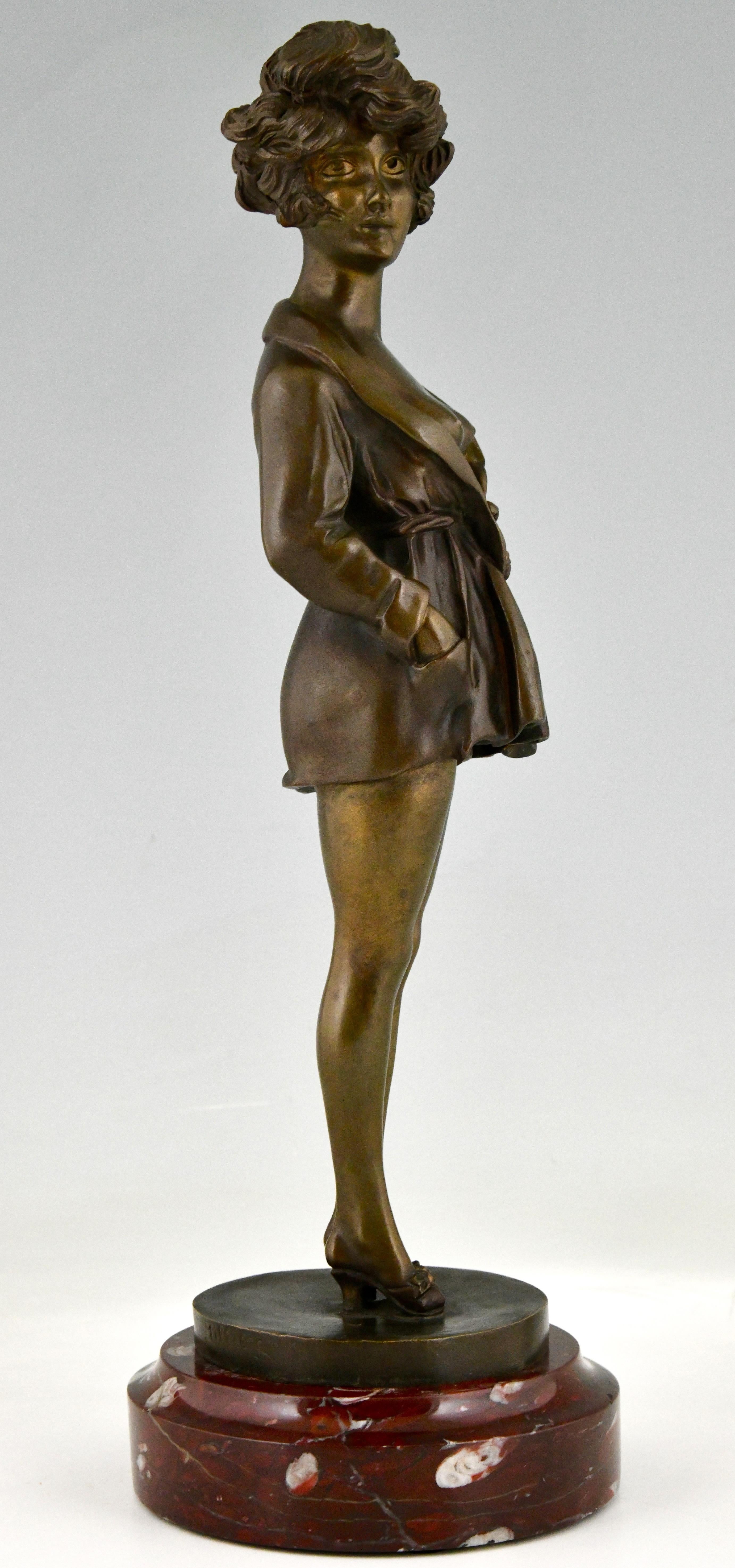 Patinated Art Deco erotic bronze nude in dressing gown La Parisienne by Maurice Milliere  For Sale