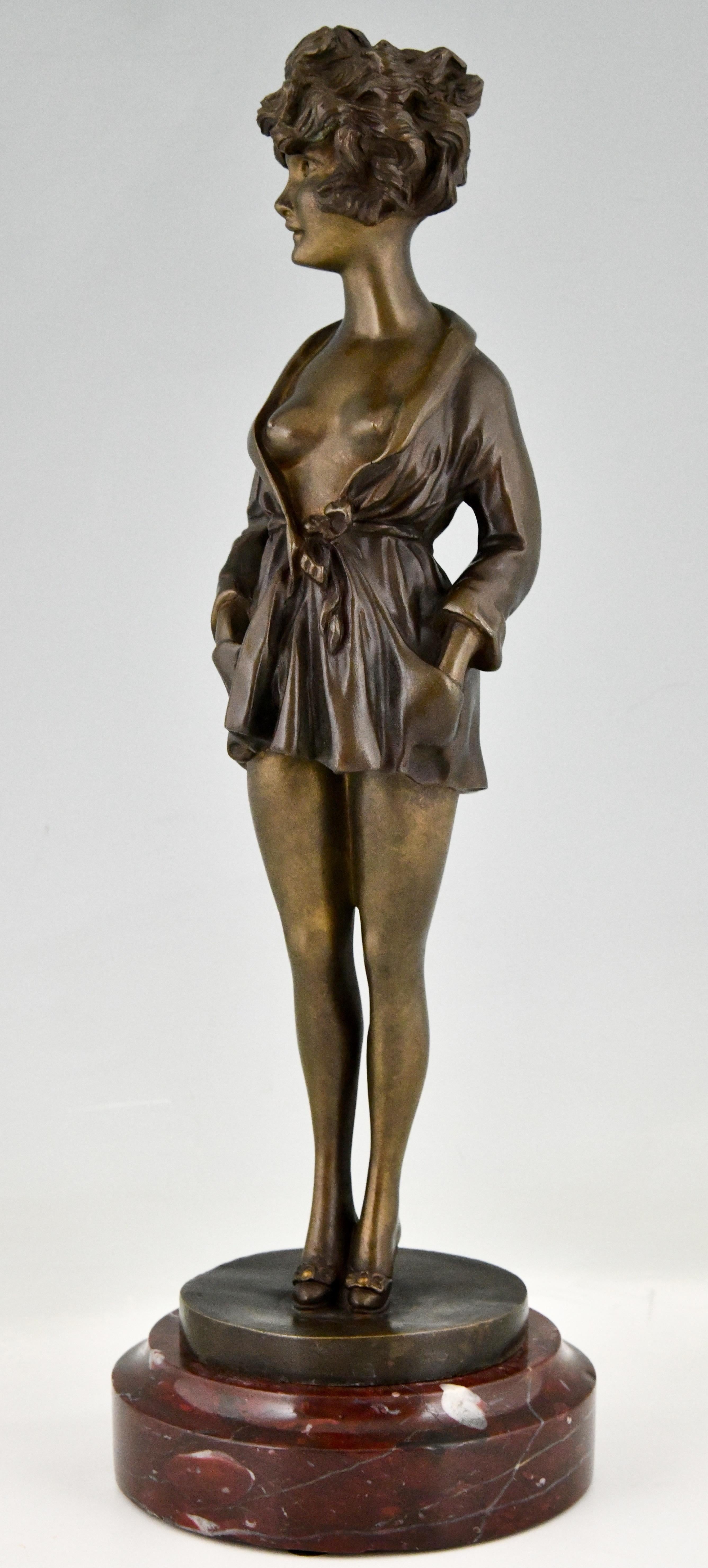 Art Deco erotic bronze nude in dressing gown La Parisienne by Maurice Milliere  For Sale 2