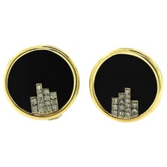 Art Deco Estate Large Round Black Onyx in Yellow Gold Round Diamond Earrings