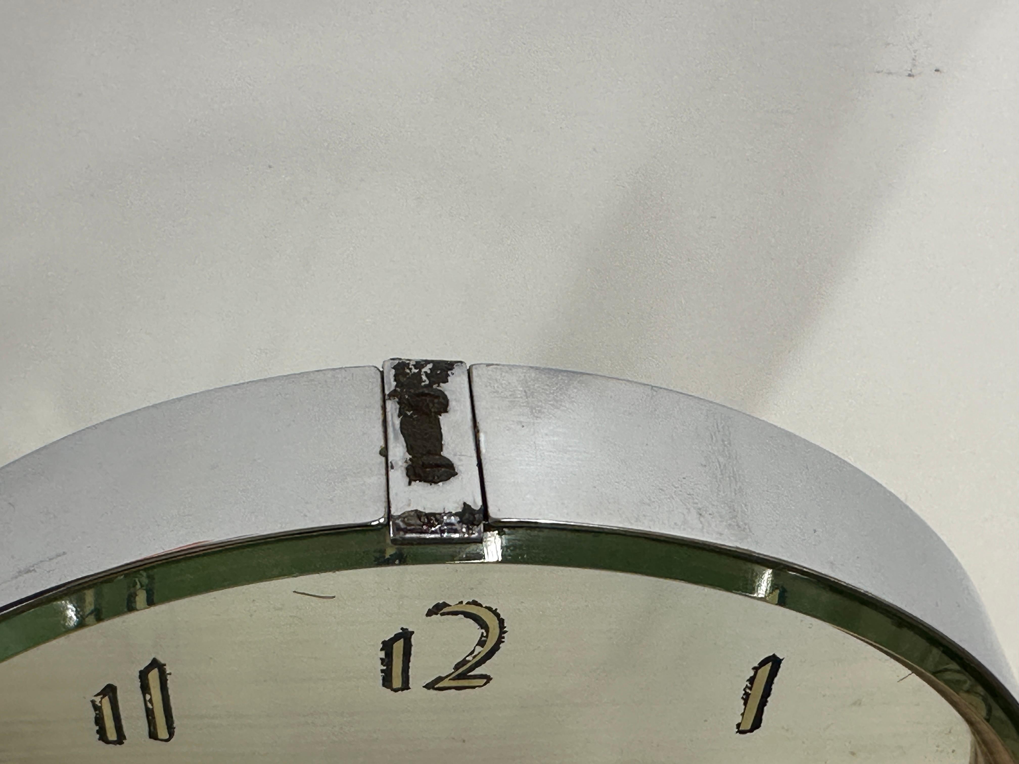 Art Deco Etalage Reclame Mystery Clock Running Nicely en vente 1