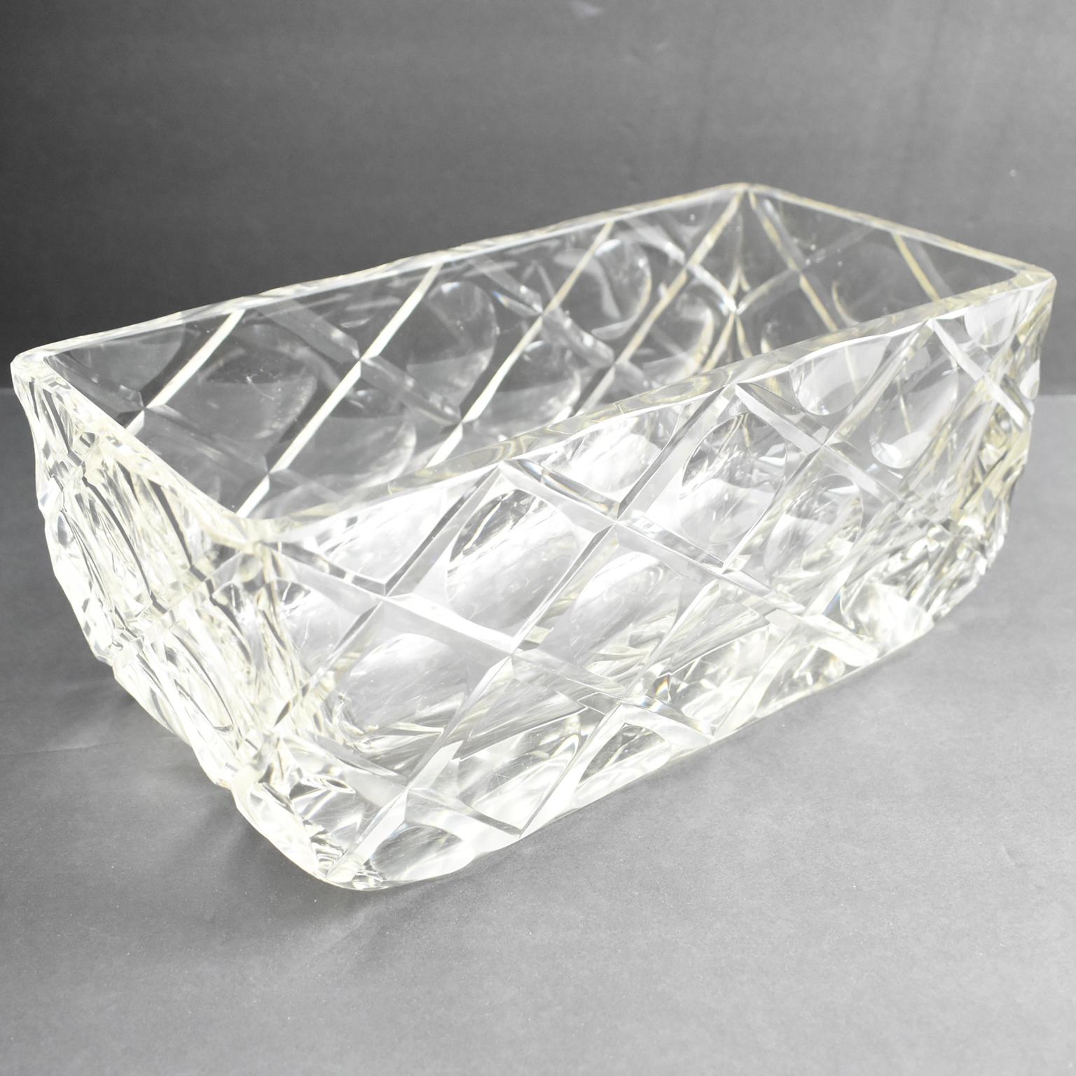 Art Deco Etched Crystal Centerpiece Decorative Bowl, France 1930s In Good Condition For Sale In Atlanta, GA