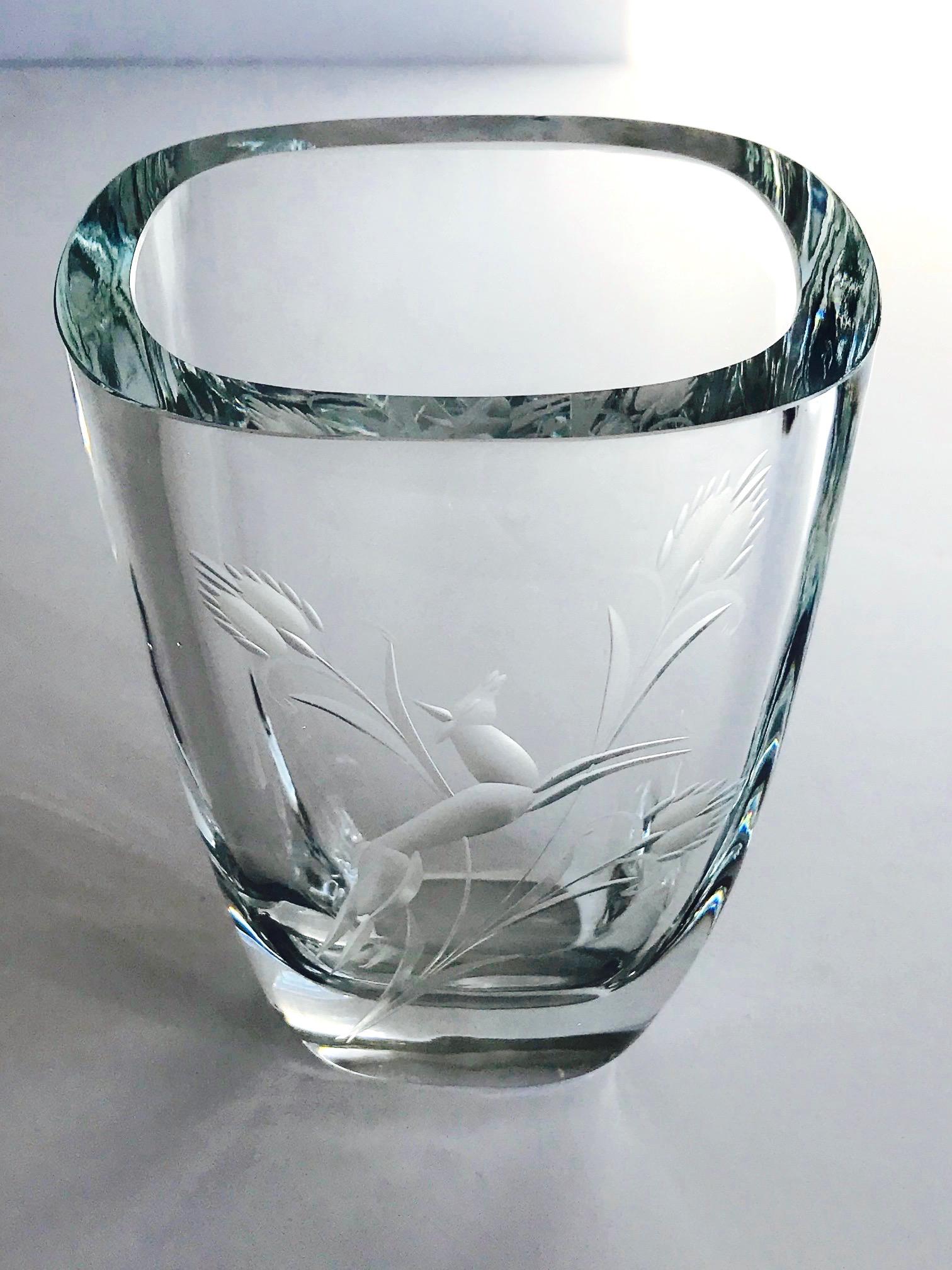 Art Deco Etched Crystal Glass Vase, Sweden, 1930s 1