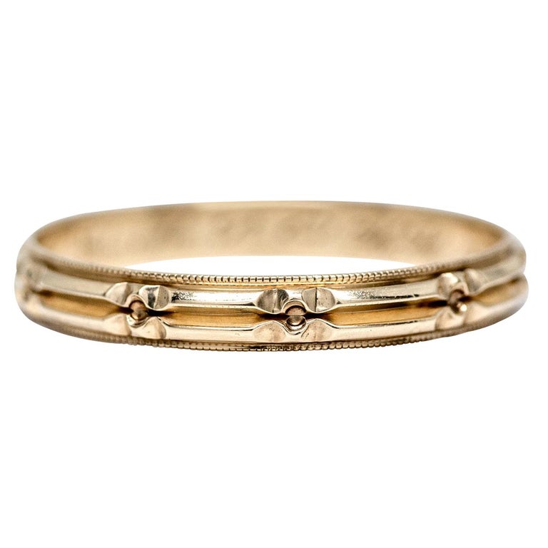 Art Deco Etched Design Men S 14 Karat Yellow Gold Mans Vintage Engraved Band At 1stdibs