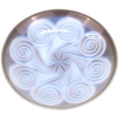Art Deco Etling Bowl in Opaline Glass