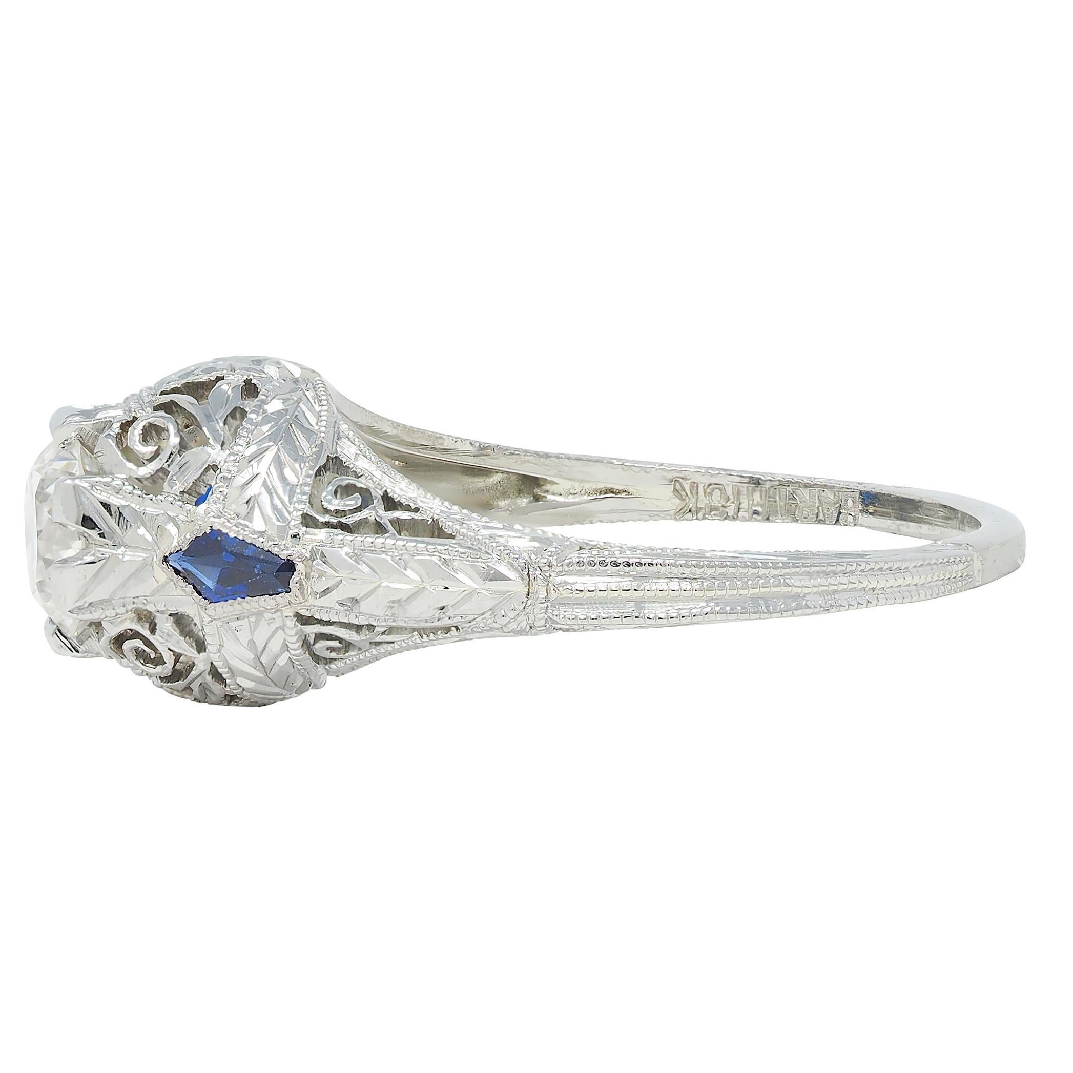 Art Deco European Cut Diamond 18 Karat White Gold Vintage Scroll Engagement Ring im Zustand „Hervorragend“ im Angebot in Philadelphia, PA