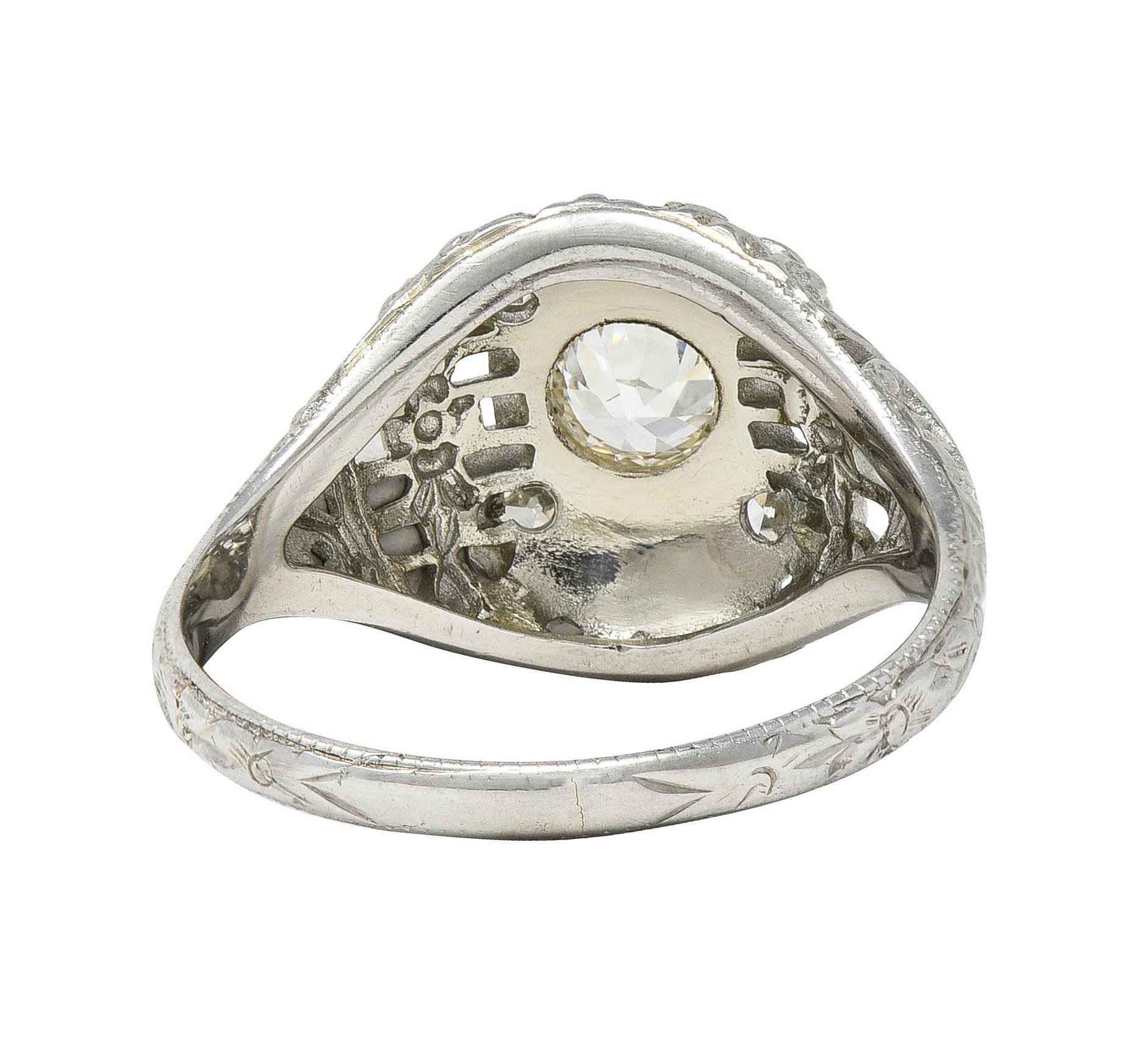 Taille vieille Europe Art Deco European Diamond Gold 18 Karat Vintage Orange Blossom Engagement Ring