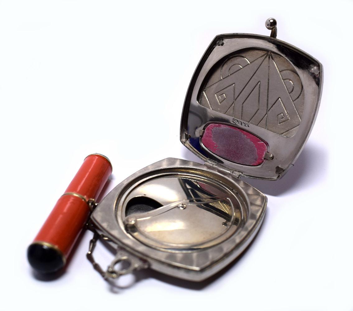 Central American Art Deco Evans of America Silverstone Vanity Compact