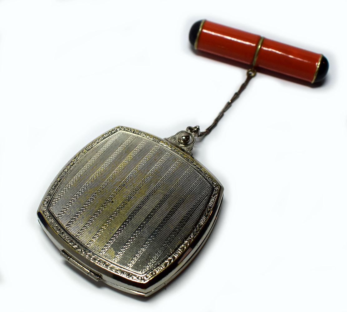 Enamel Art Deco Evans of America Silverstone Vanity Compact