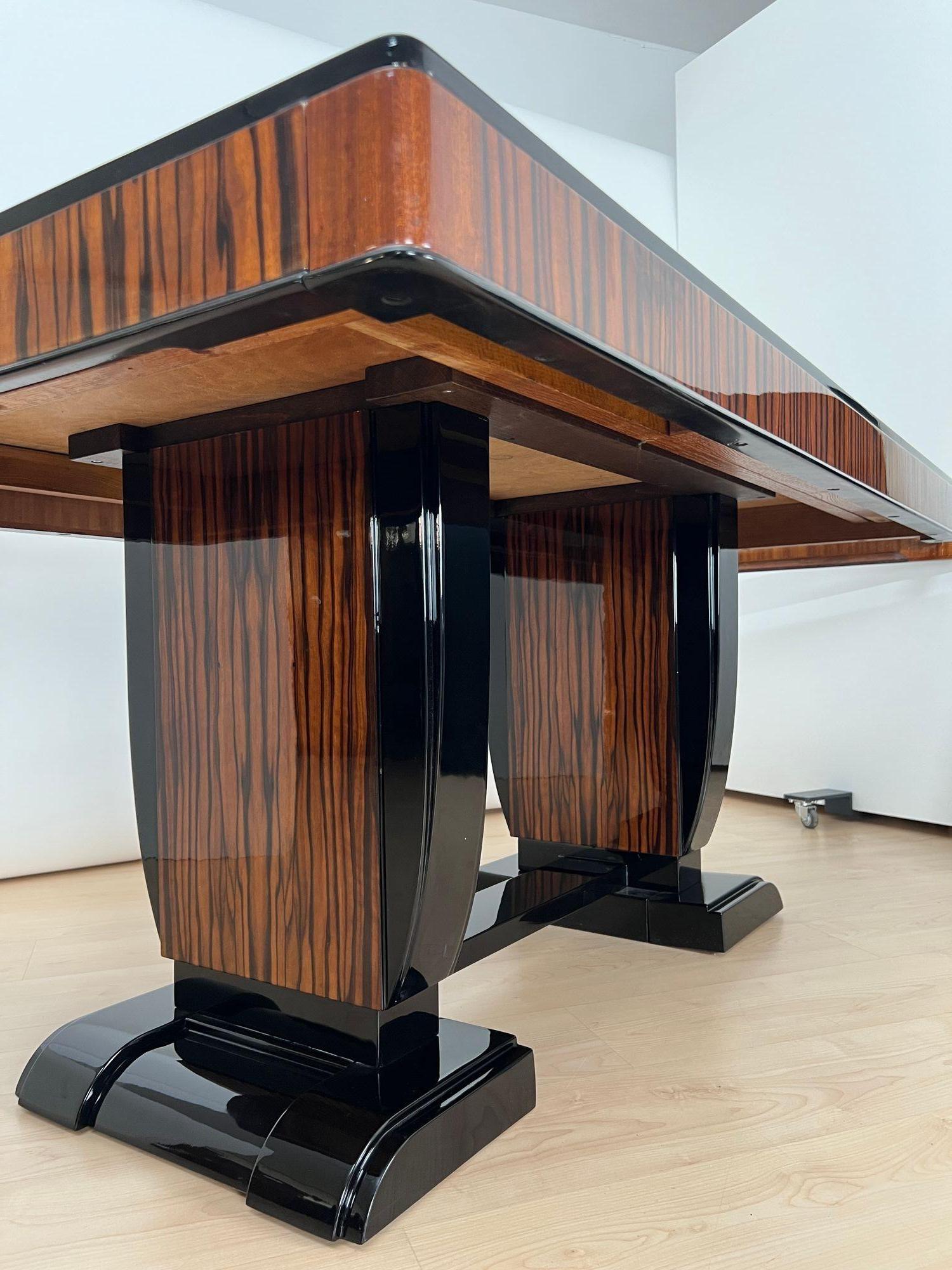 Art Deco Extending Dining Room Set, Macassar, Black Lacquer, France circa 1930 For Sale 3