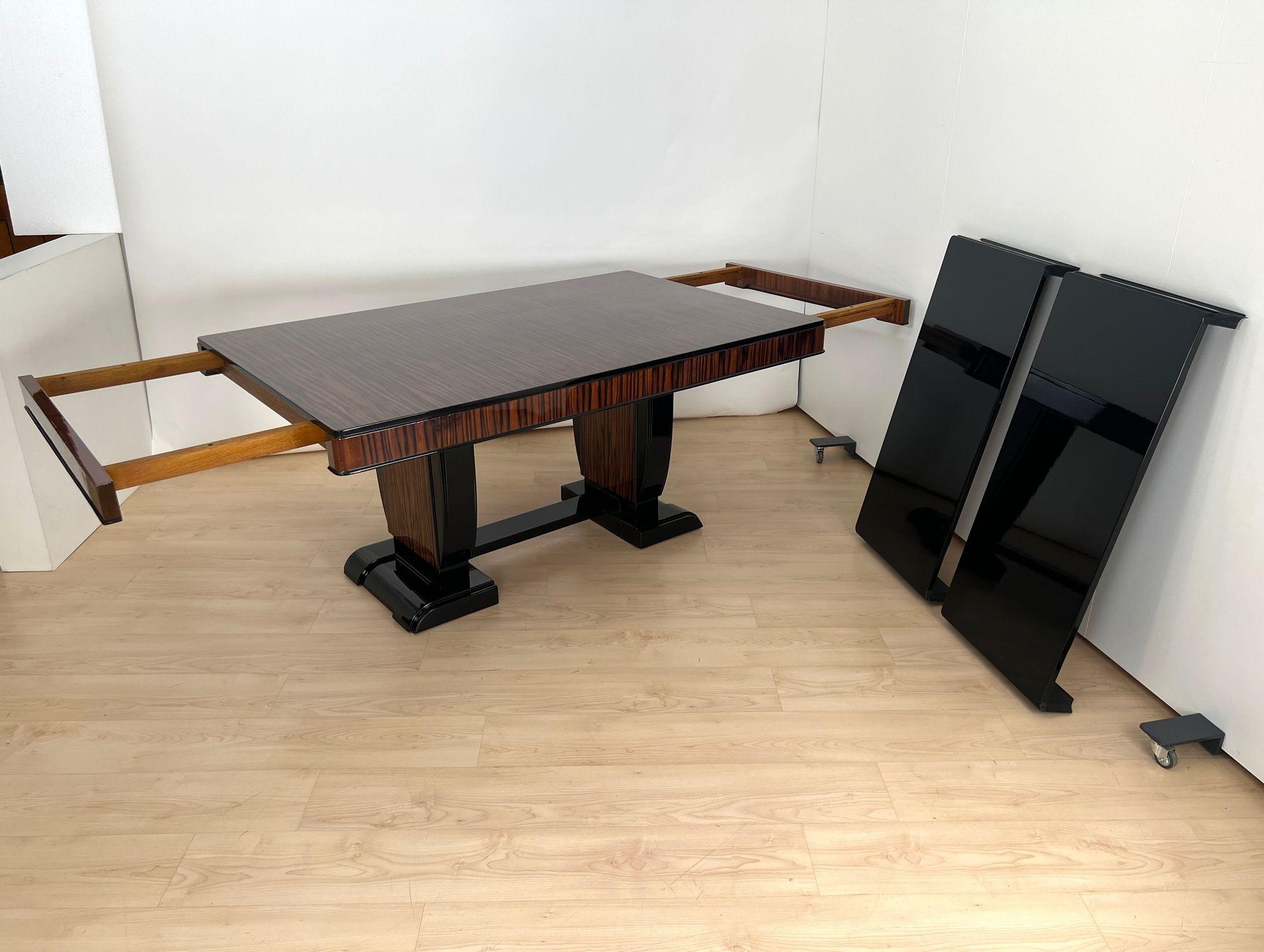 Art Deco Extending Dining Room Set, Macassar, Black Lacquer, France circa 1930 For Sale 1