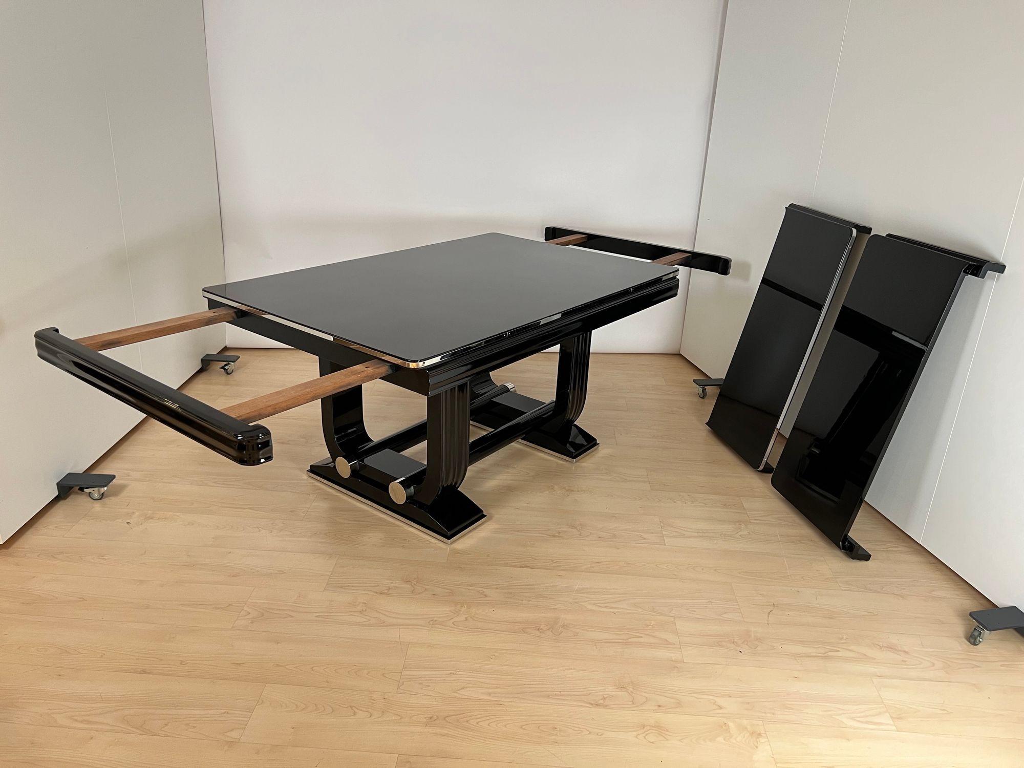 Lacquered Art Deco Expandable Dining Table, Black Lacquer and Chrome, France circa 1930 For Sale