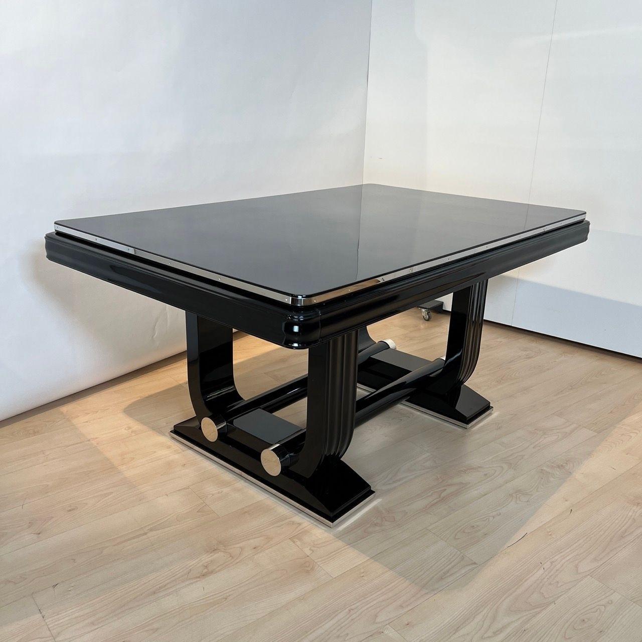 Stainless Steel Art Deco Expandable Dining Table, Black Lacquer and Chrome, France circa 1930 For Sale