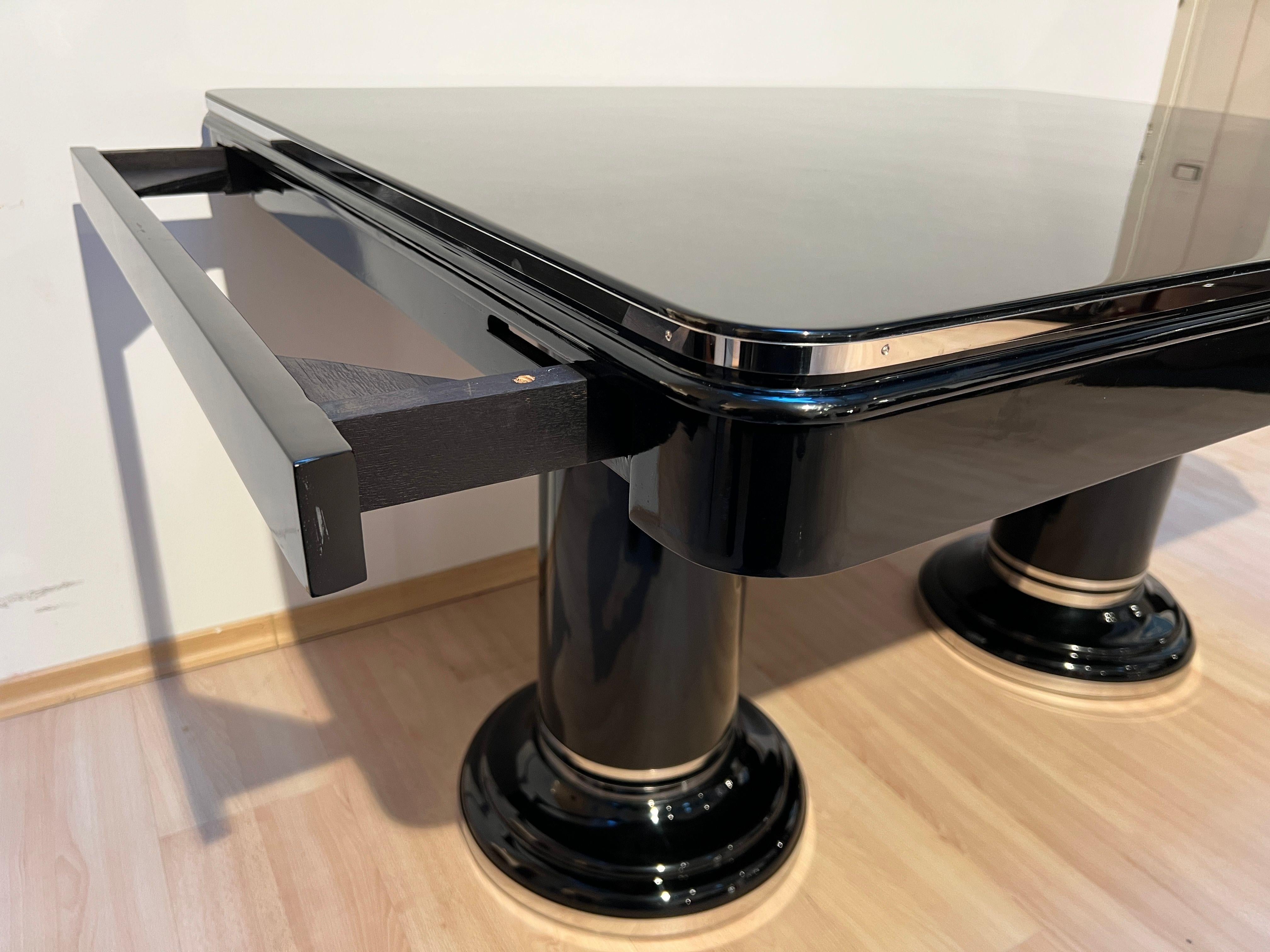 Art Deco Expandable Table, Black Lacquer, Stainless Steel, France circa 1930 7