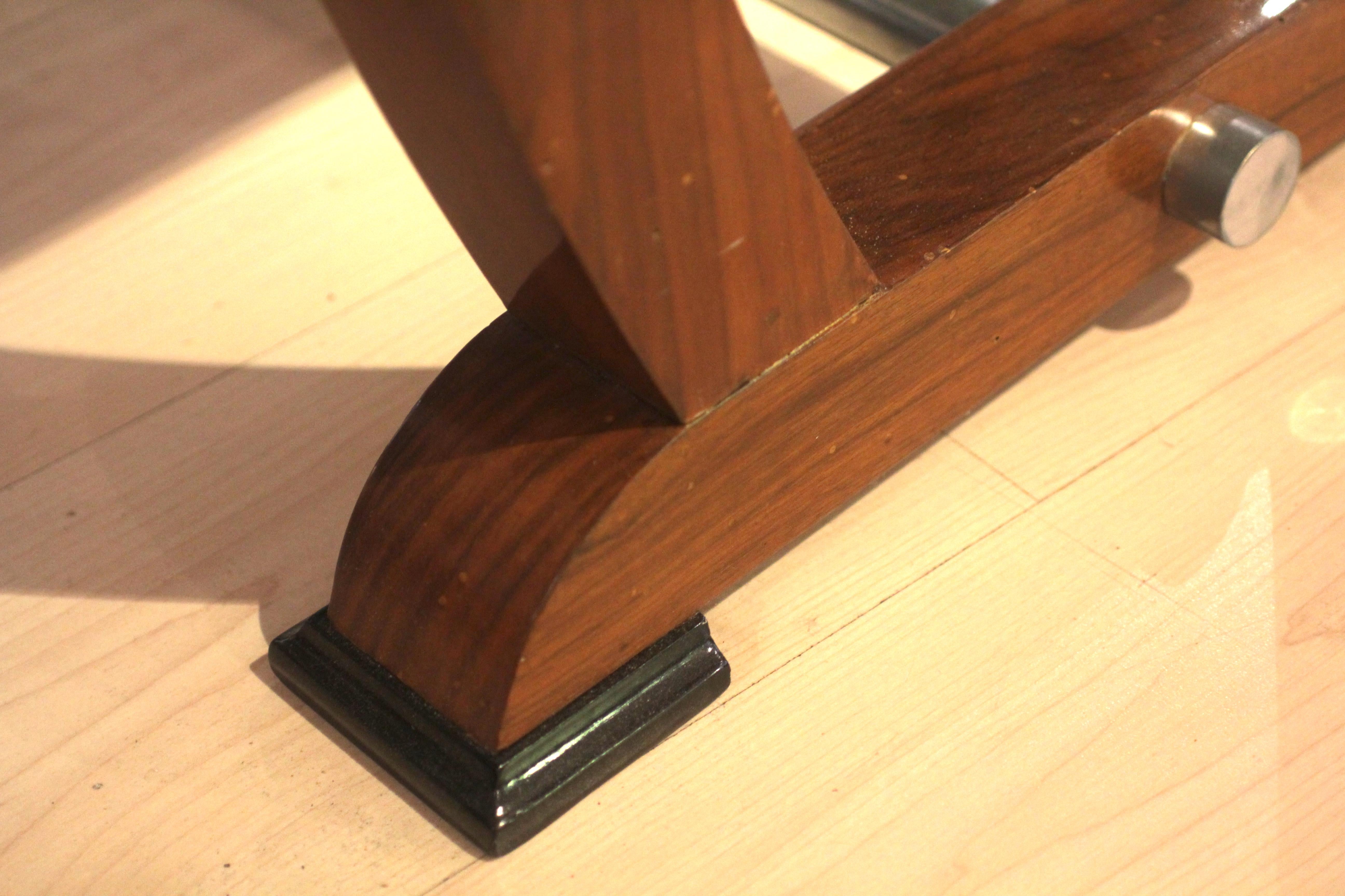 Art Deco Expandable Dining Table, Walnut Veneer, France circa 1930 2