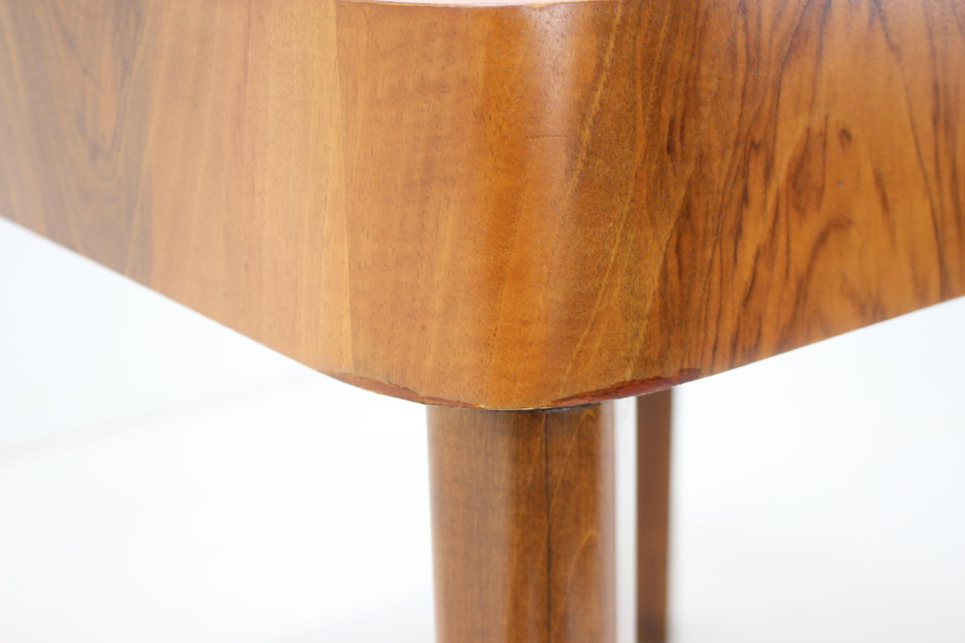 Mesa de comedor extensible Art Decó, años 30, restaurada en venta 1