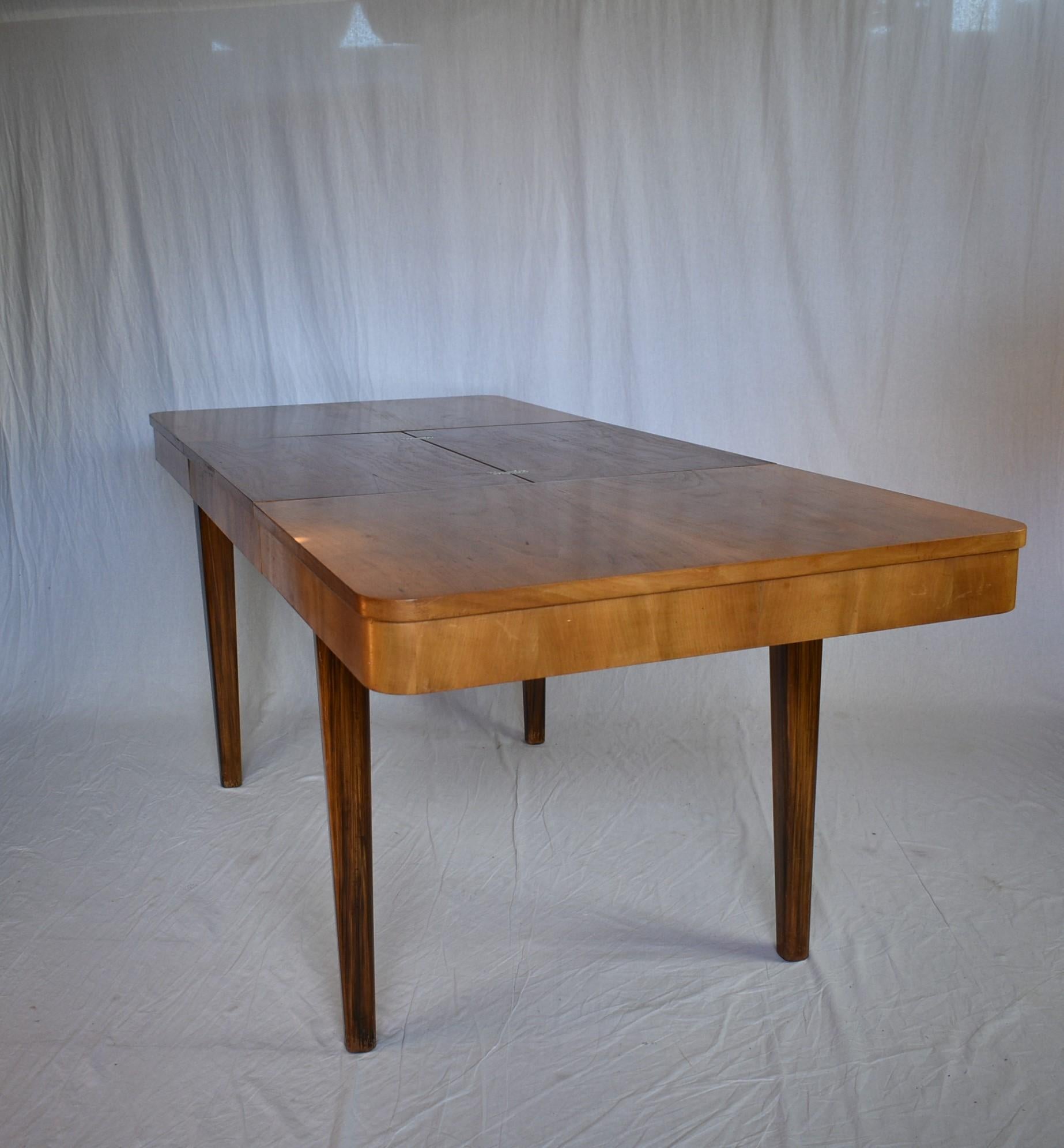 Art Deco Extendable Dining Table Designed by Jindrich Halabala, 1948s 2