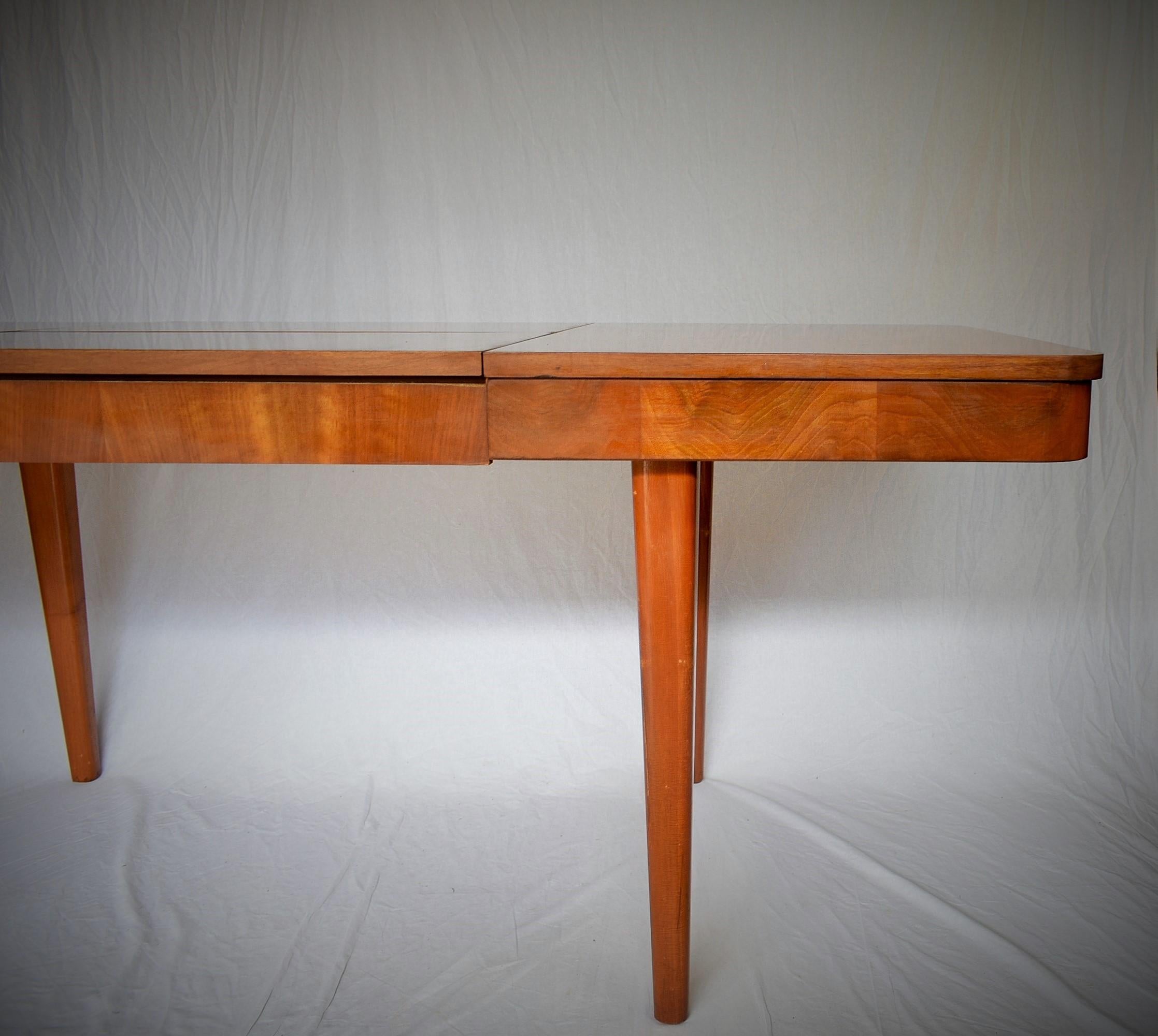 Art Deco Extendable Dining Table Designed by Jindřich Halabala, 1950s 4