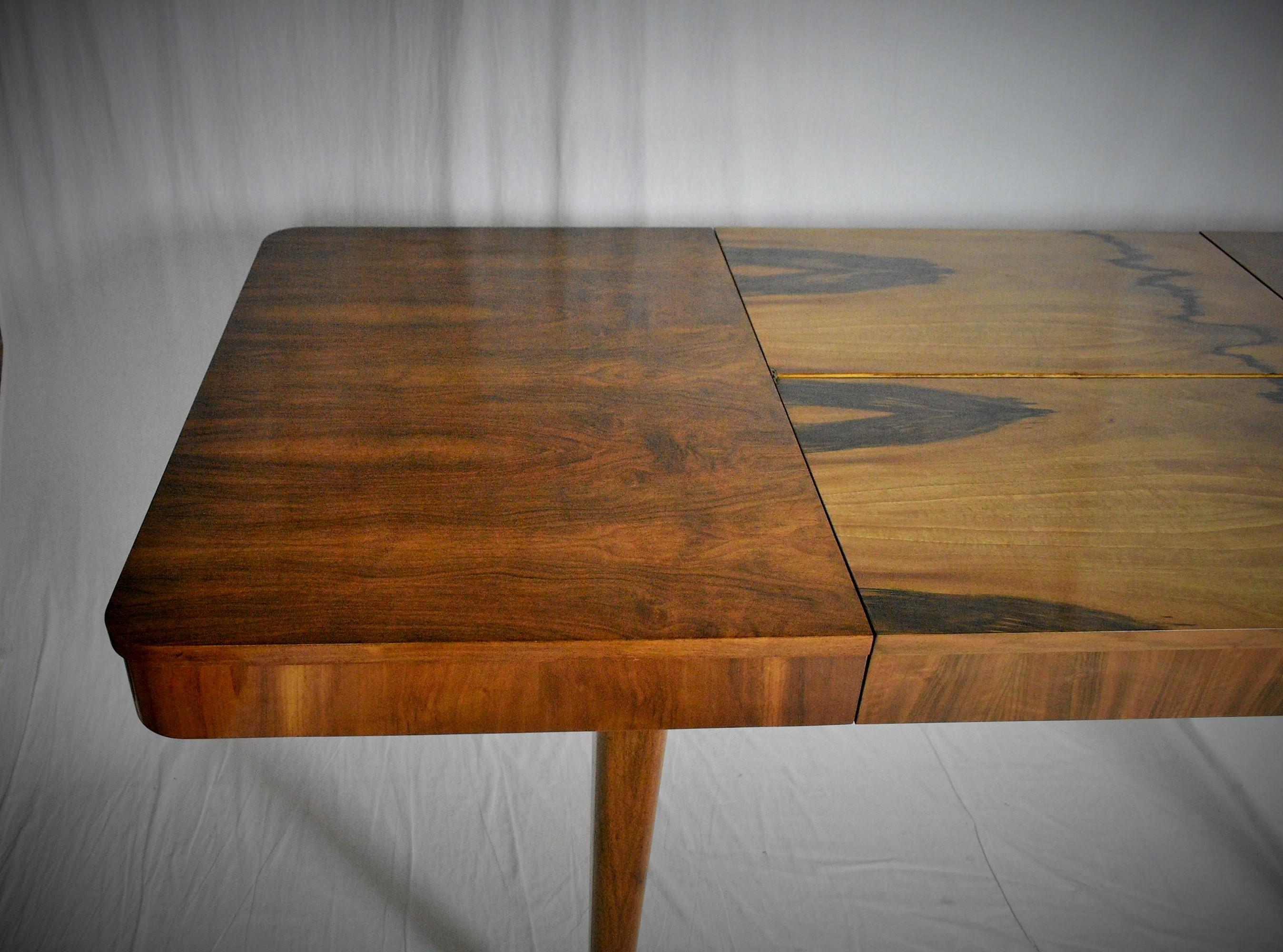 Art Deco Extendable Dining Table Designed by Jindřich Halabala, 1952s 4