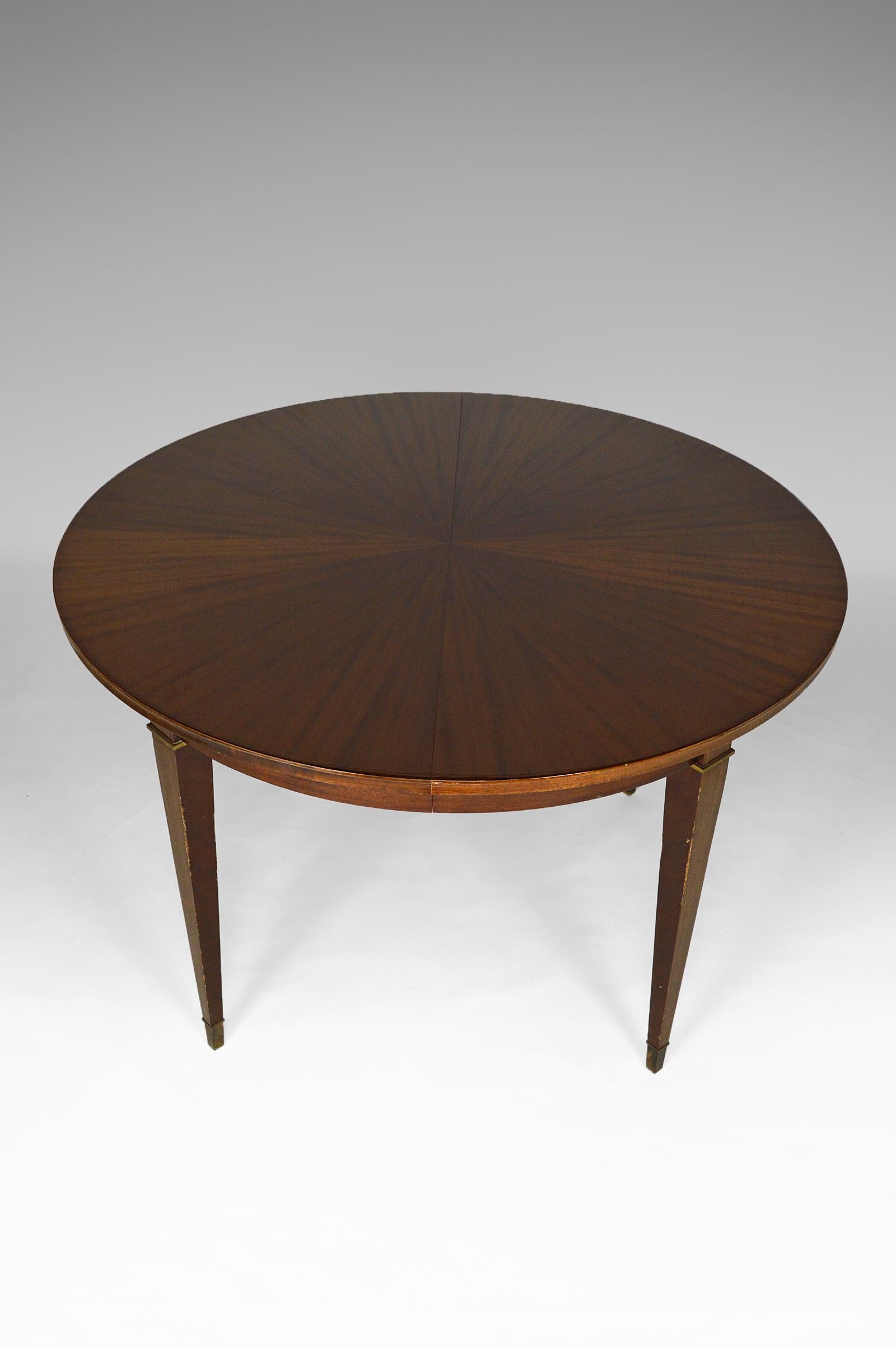 Bronze Art Deco Extendable Round Table in Mahogany, by Jacques Adnet, circa 1940 For Sale