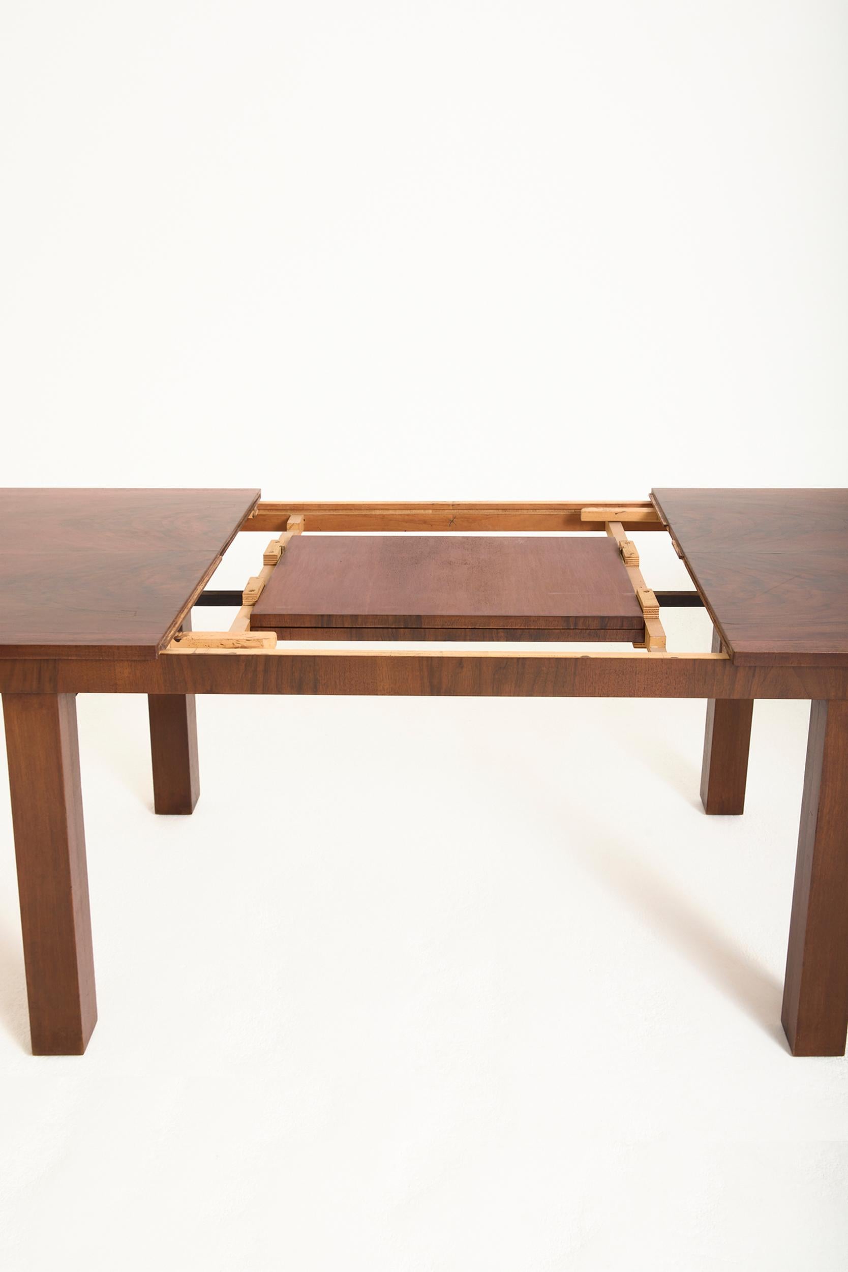 Francese Art Deco Extending Dining Table in vendita