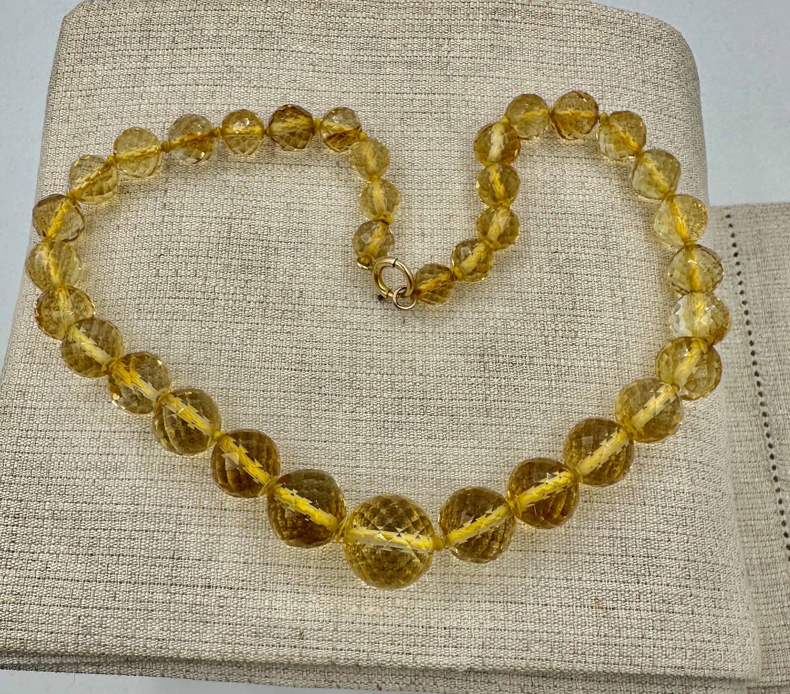 Art Deco Faceted Citrine Necklace Graduated Citrine Beads Gold Circa 1920 In Excellent Condition For Sale In New York, NY